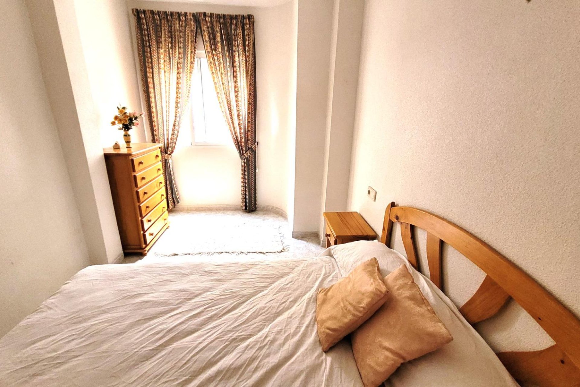 Resale - Apartamento - Torrevieja - Habaneras