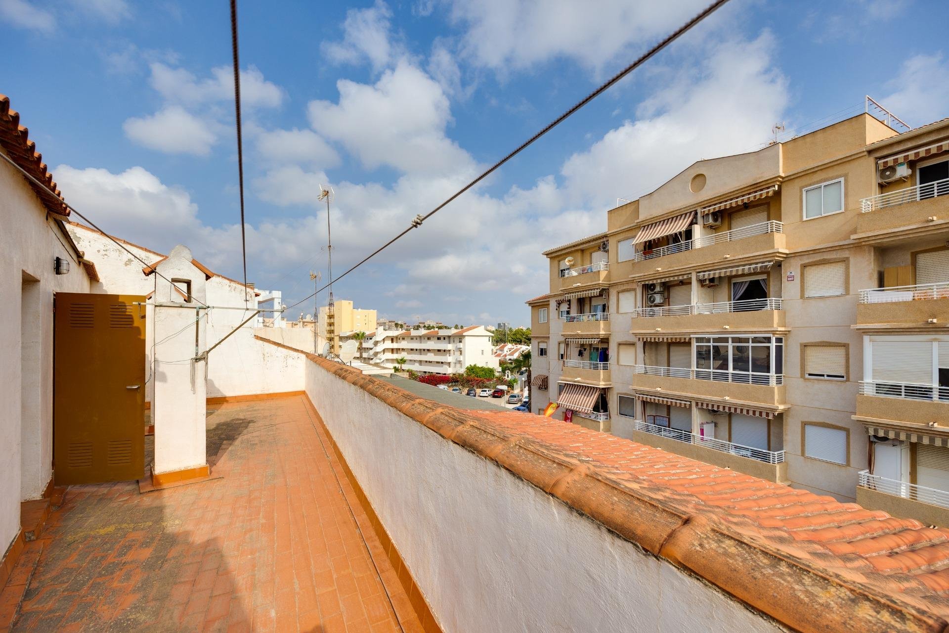 Resale - Apartamento - Torrevieja - Habaneras