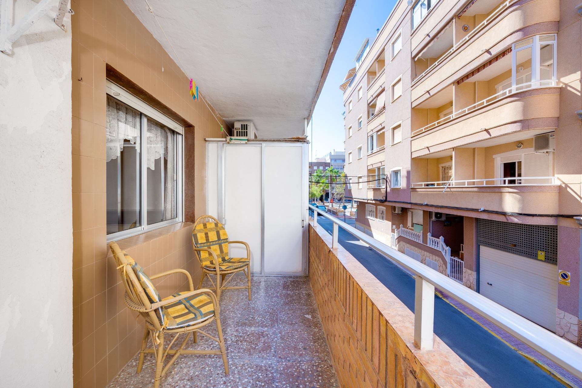 Resale - Apartamento - Torrevieja - Habaneras