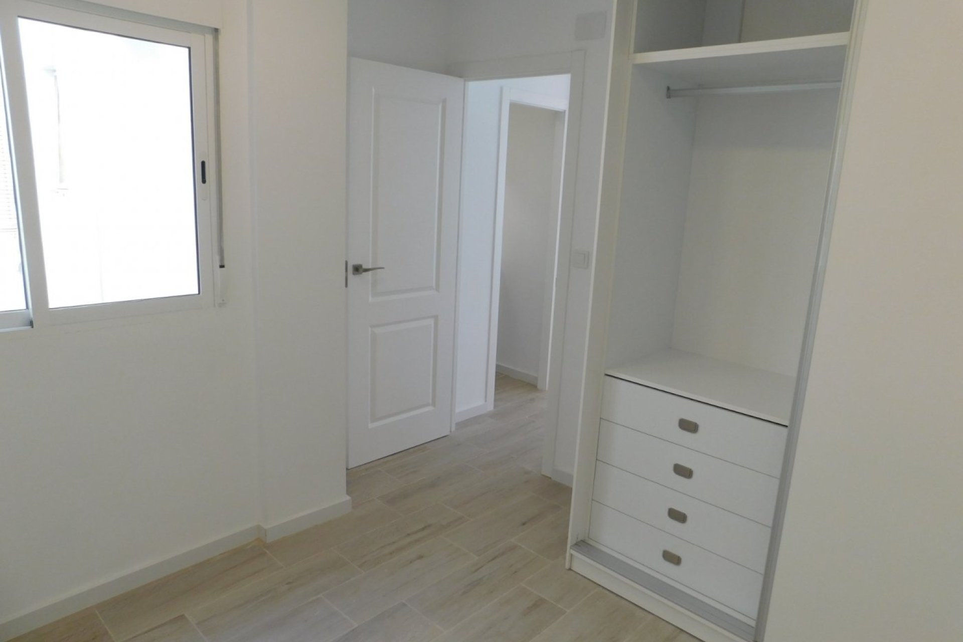 Resale - Apartamento - Torrevieja - La Mata pueblo