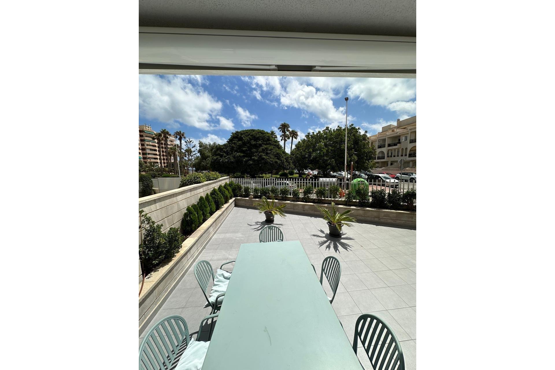 Resale - Apartamento - Torrevieja - La Mata