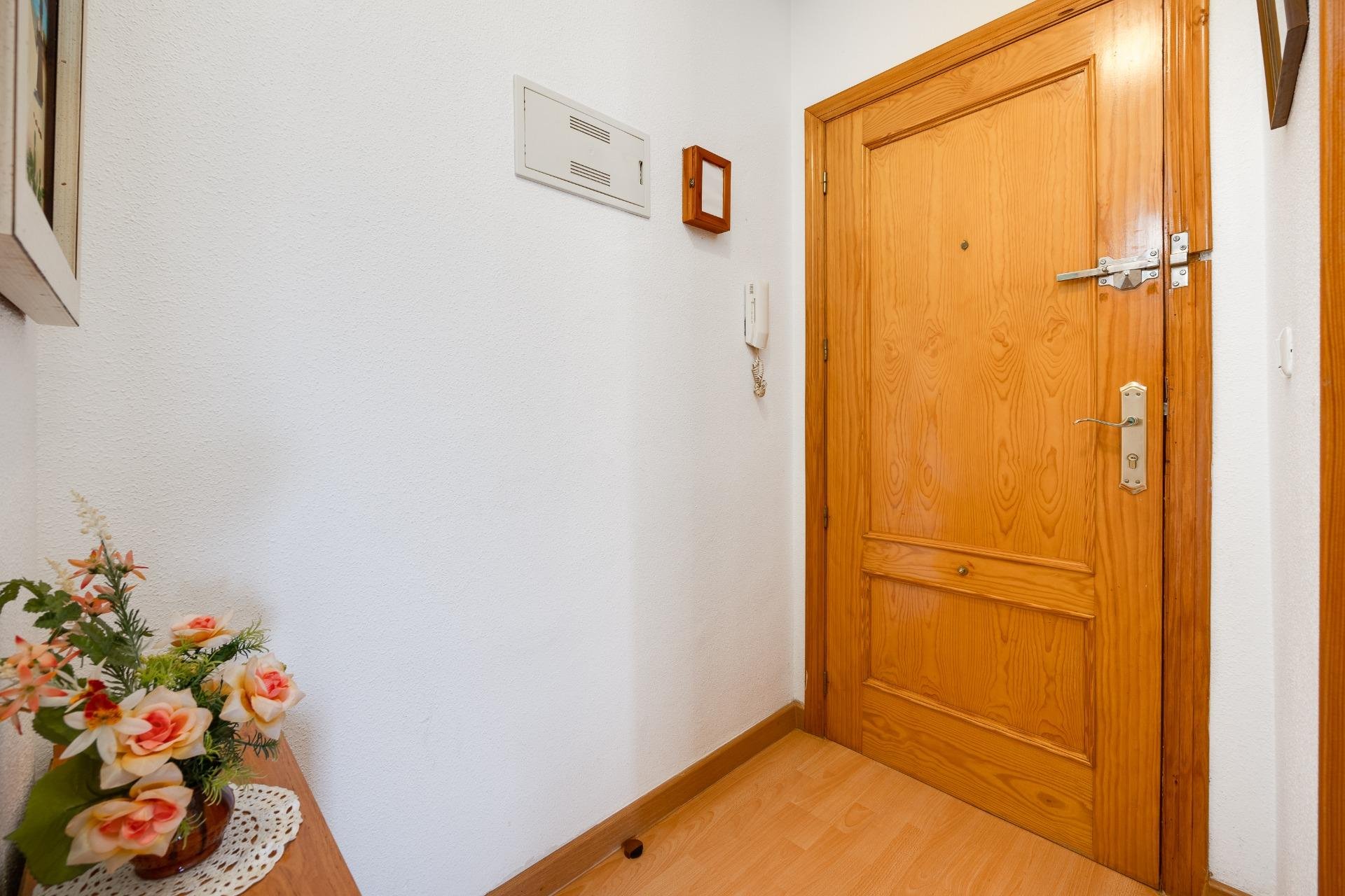 Resale - Apartamento - Torrevieja - La Mata