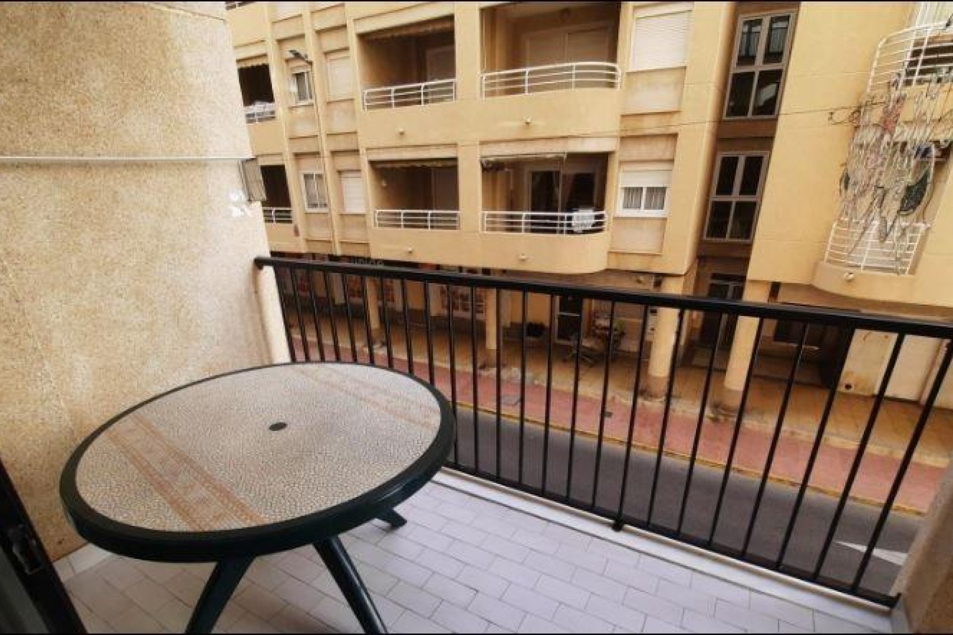 Resale - Apartamento - Torrevieja - La Mata