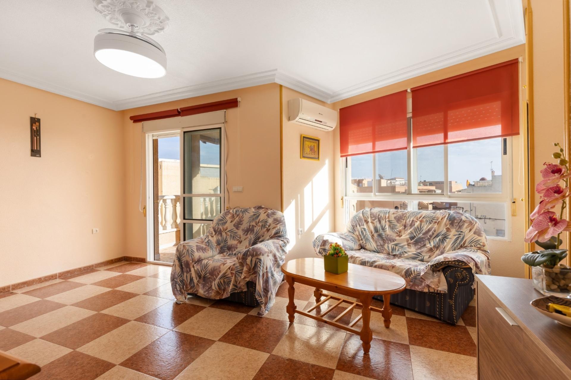 Resale - Apartamento - Torrevieja - La Mata