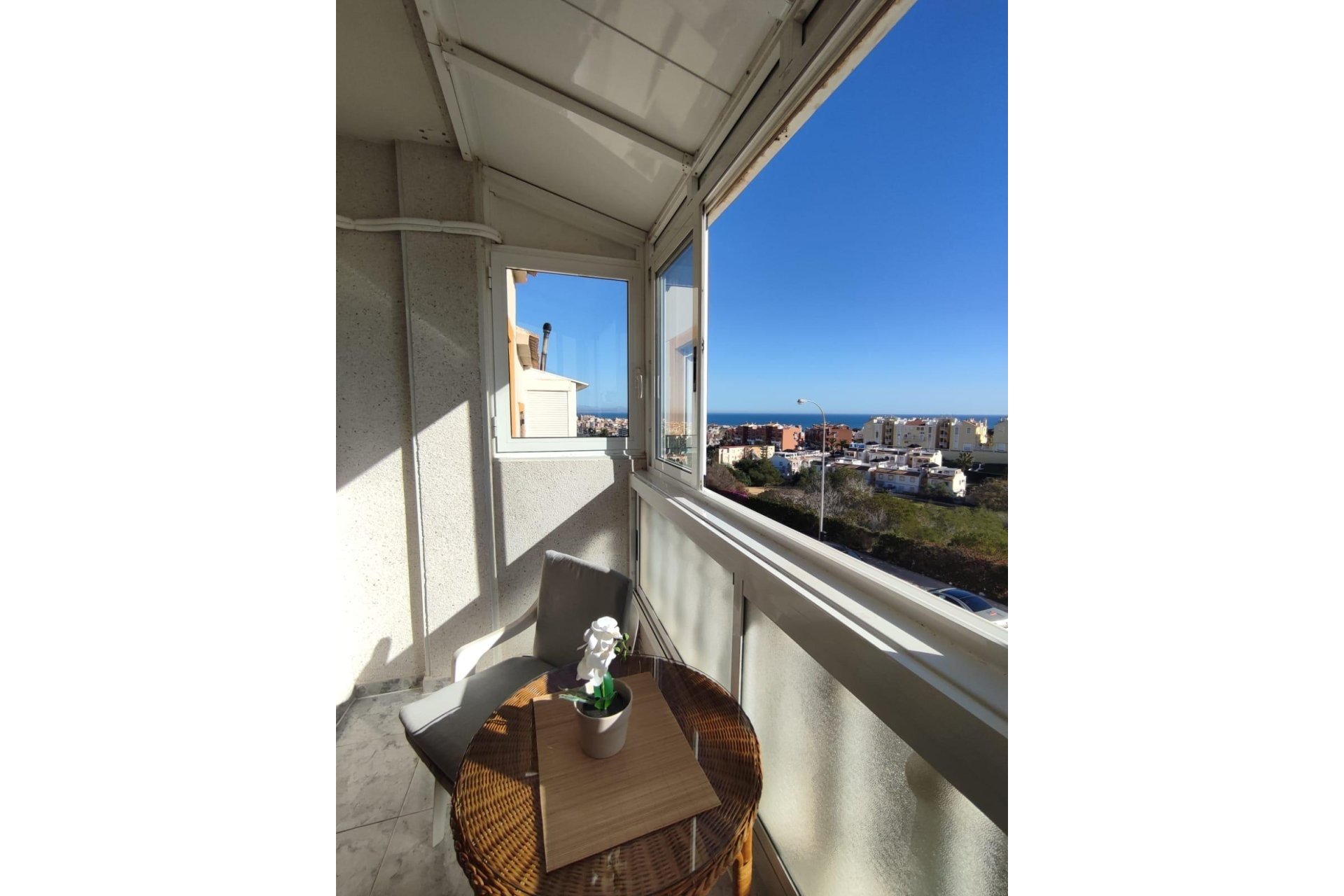 Resale - Apartamento - Torrevieja - La Mata