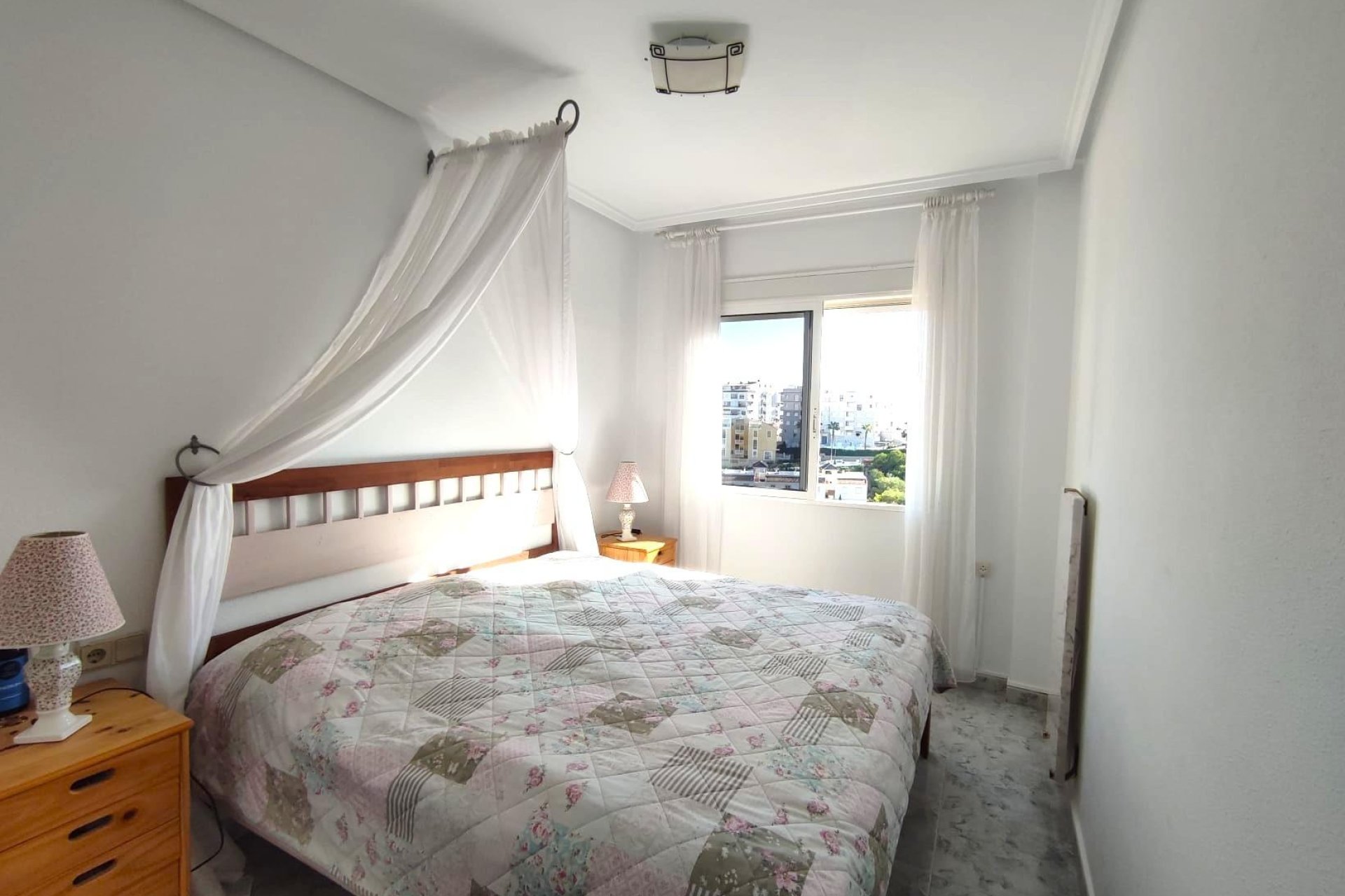 Resale - Apartamento - Torrevieja - La Mata