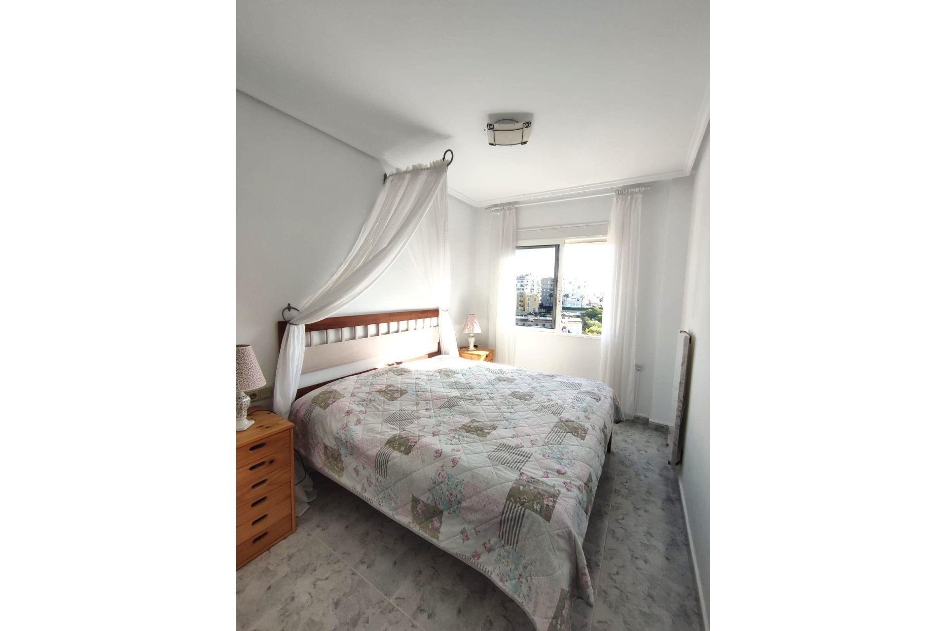 Resale - Apartamento - Torrevieja - La Mata