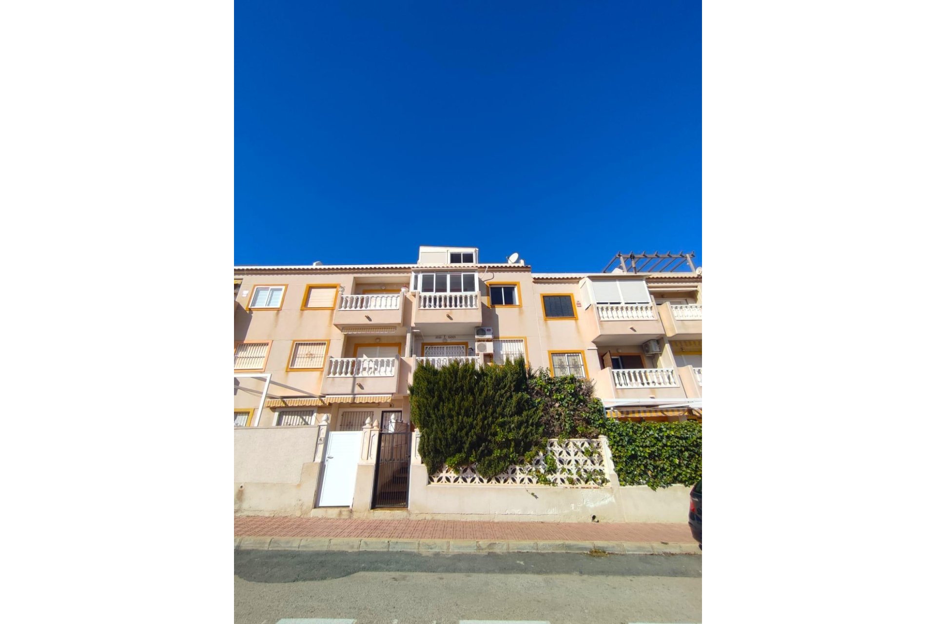 Resale - Apartamento - Torrevieja - La Mata