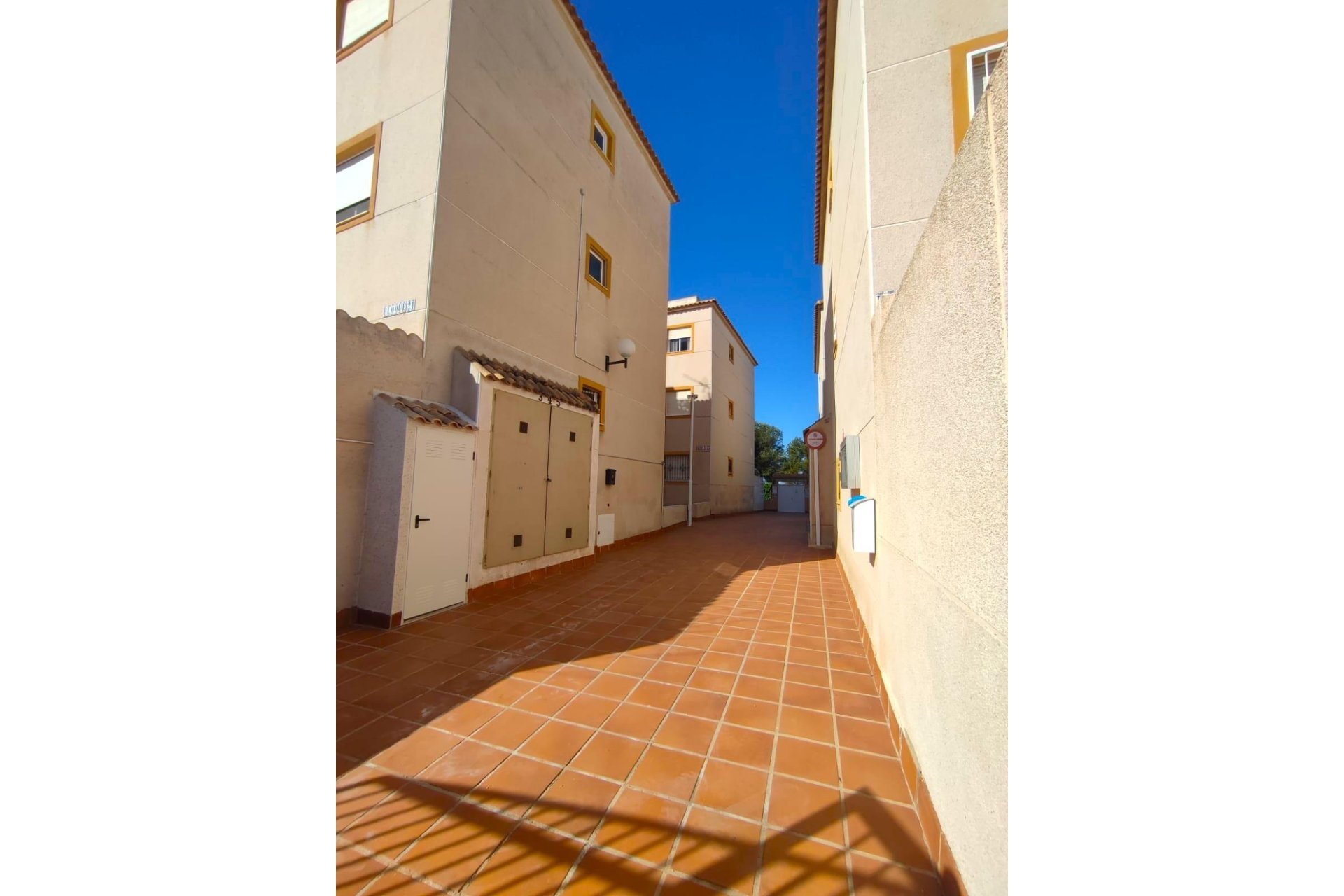 Resale - Apartamento - Torrevieja - La Mata