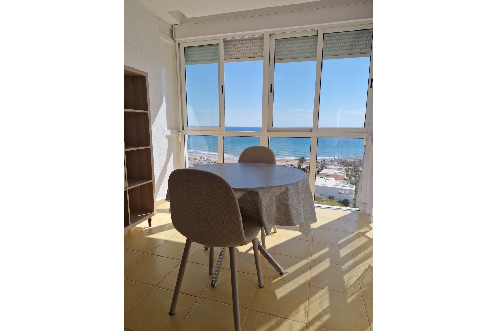 Resale - Apartamento - Torrevieja - La Mata