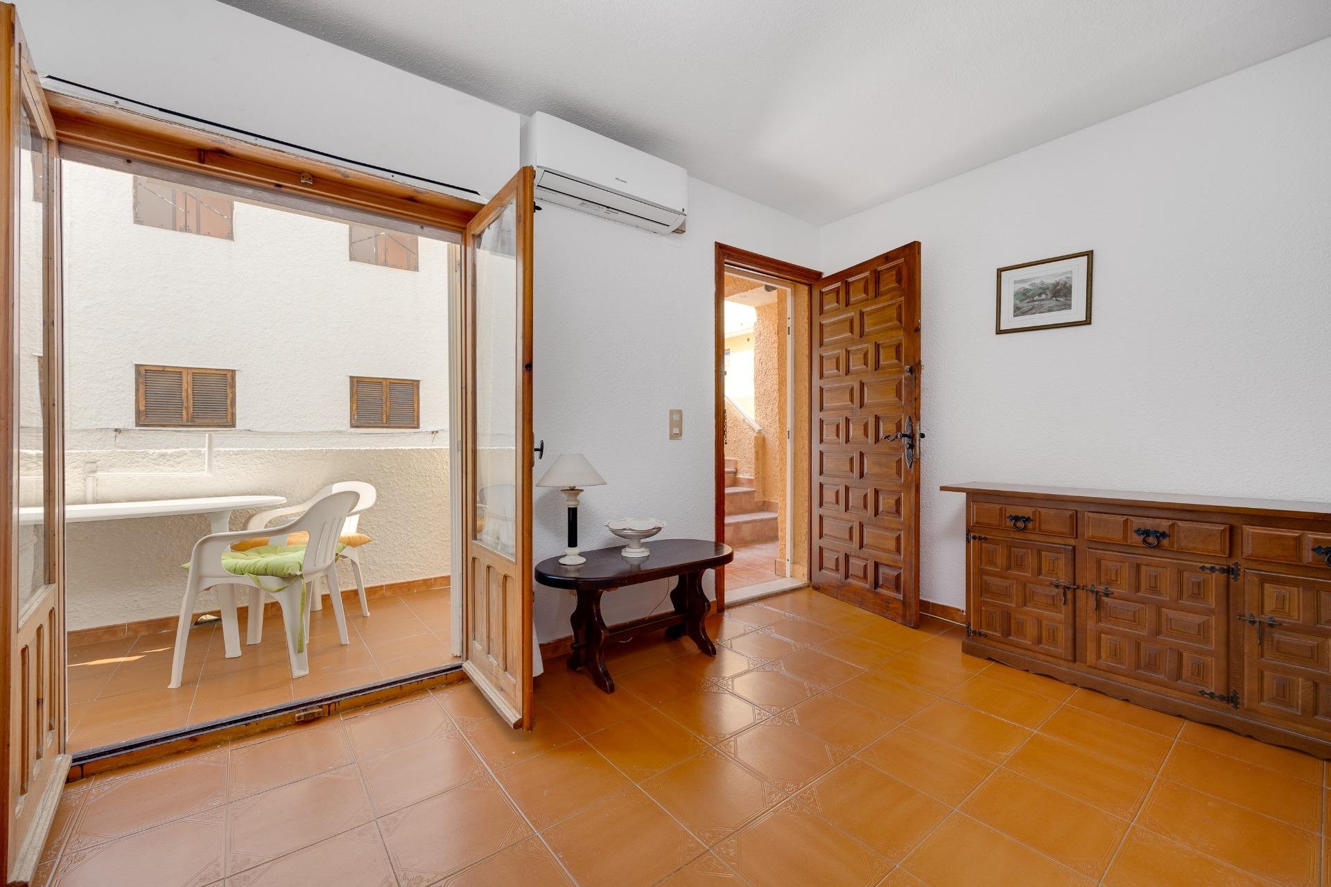 Resale - Apartamento - Torrevieja - La Mata