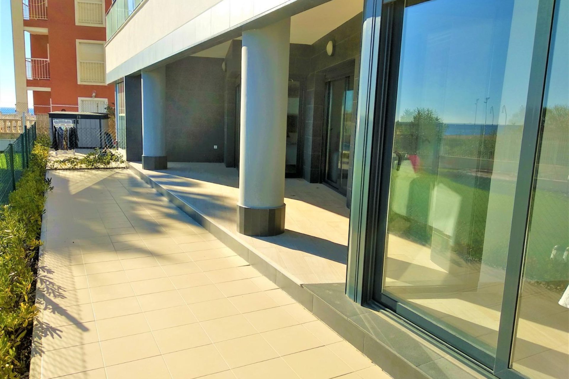 Resale - Apartamento - Torrevieja - La Mata