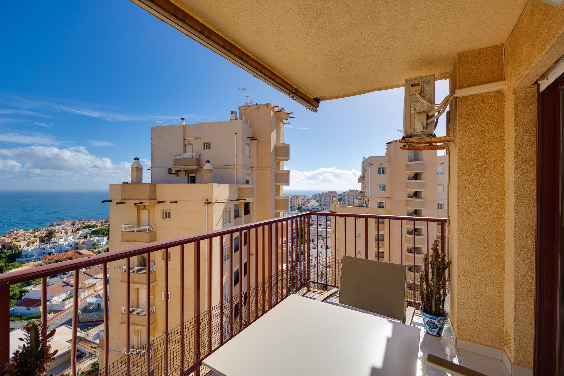 Resale - Apartamento - Torrevieja - La Mata