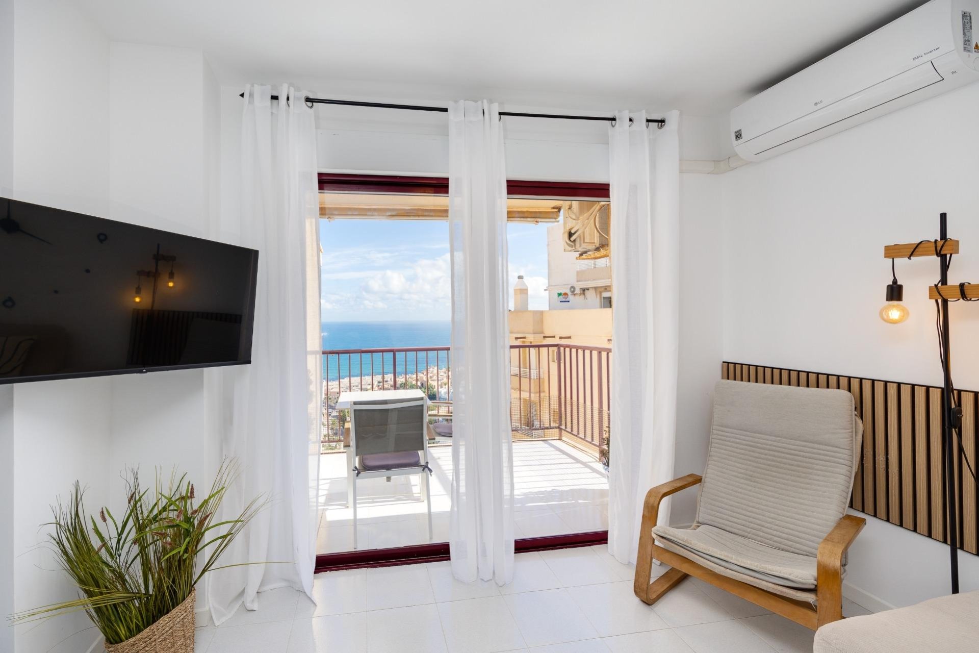 Resale - Apartamento - Torrevieja - La Mata