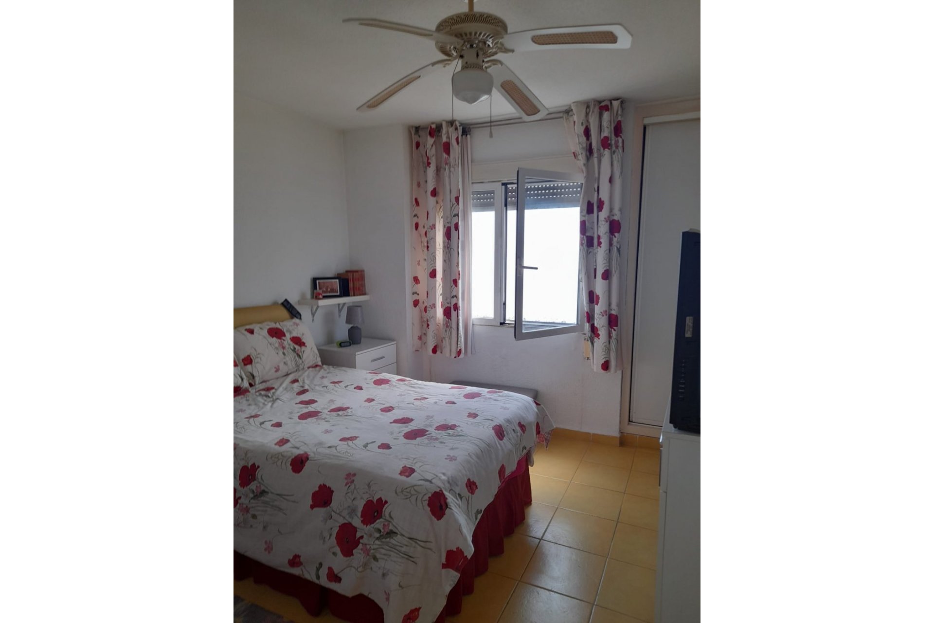 Resale - Apartamento - Torrevieja - La Mata