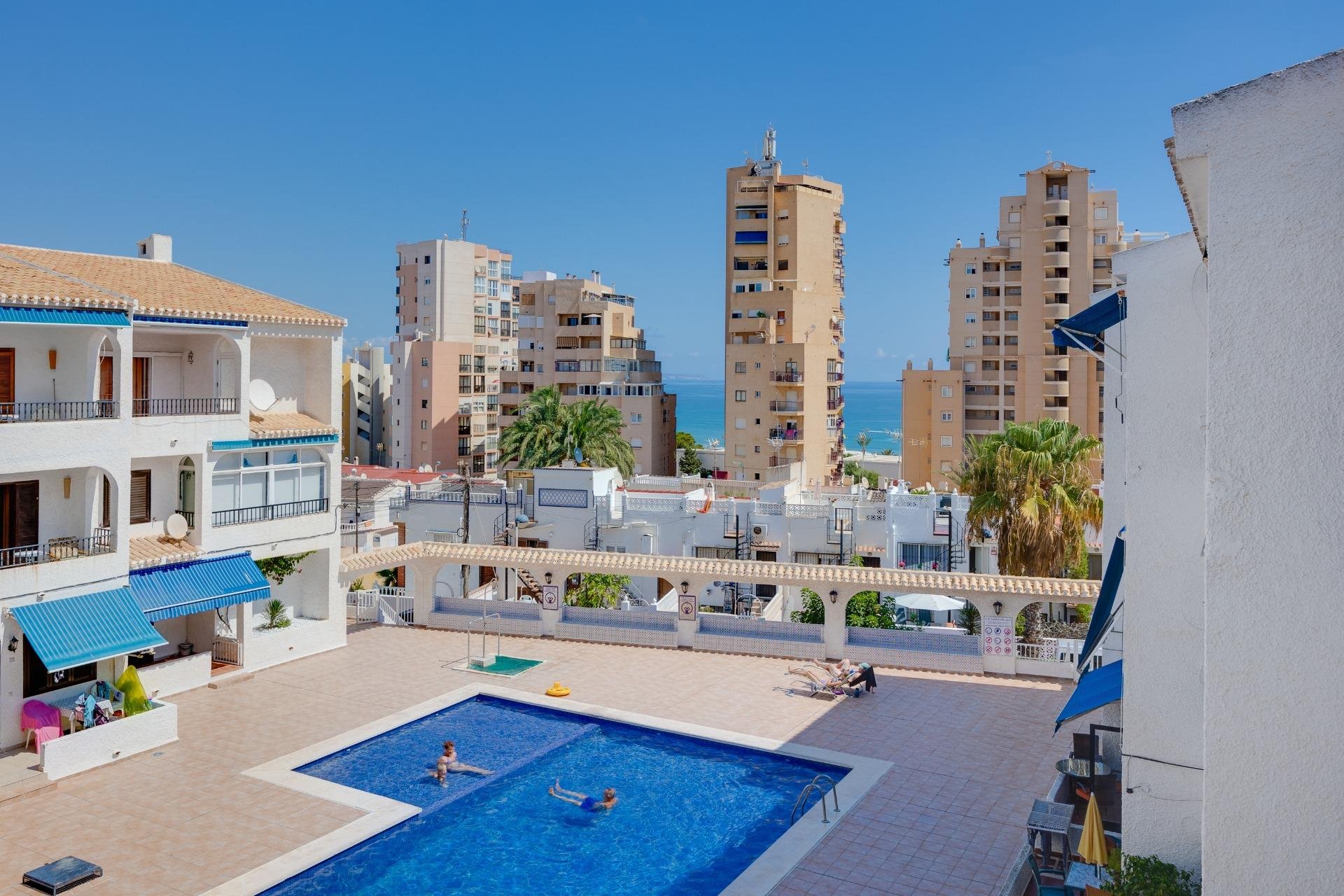 Resale - Apartamento - Torrevieja - La Mata