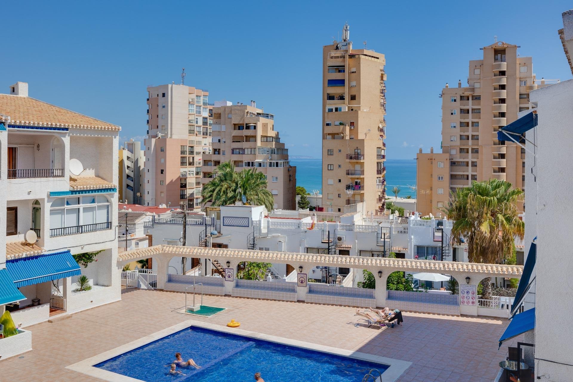 Resale - Apartamento - Torrevieja - La Mata