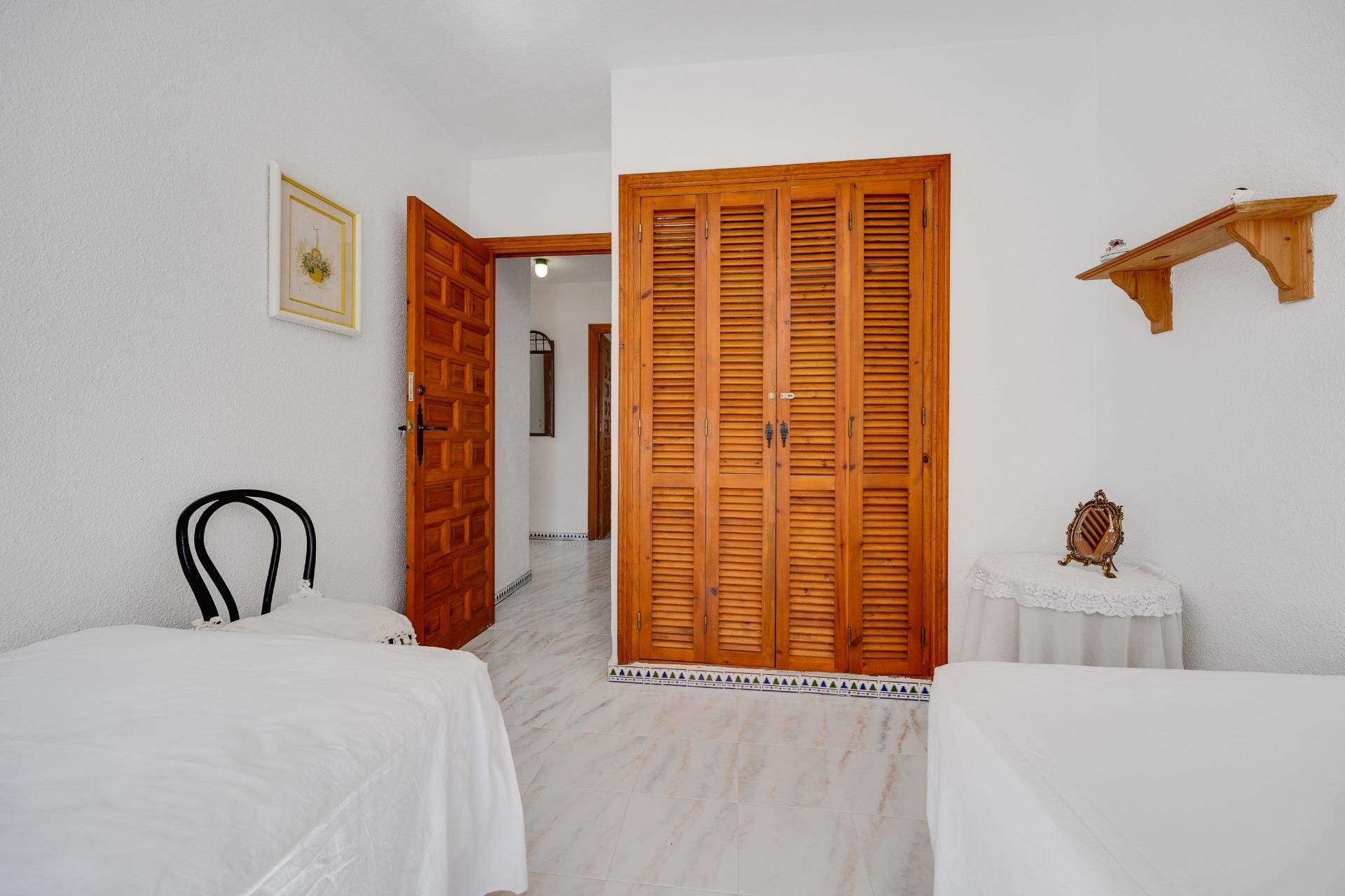 Resale - Apartamento - Torrevieja - La Mata