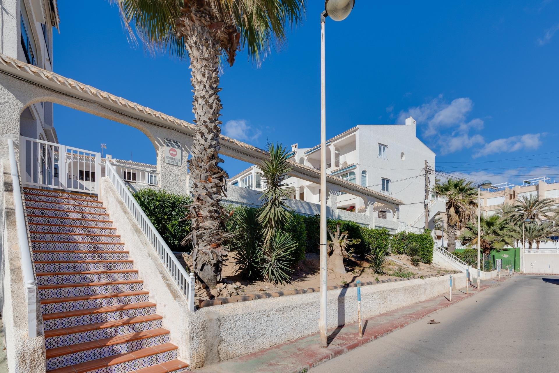 Resale - Apartamento - Torrevieja - La Mata