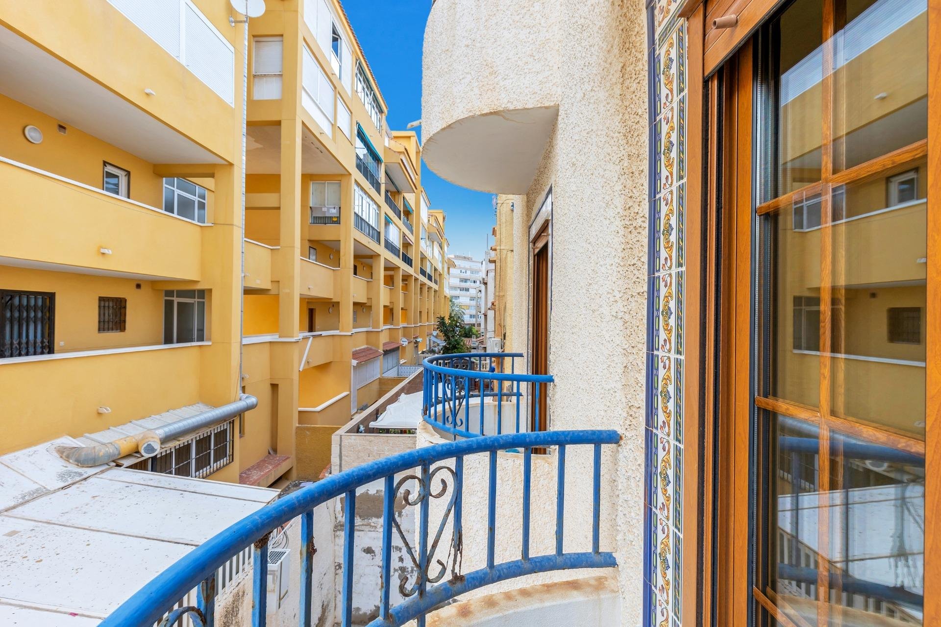 Resale - Apartamento - Torrevieja - La Mata