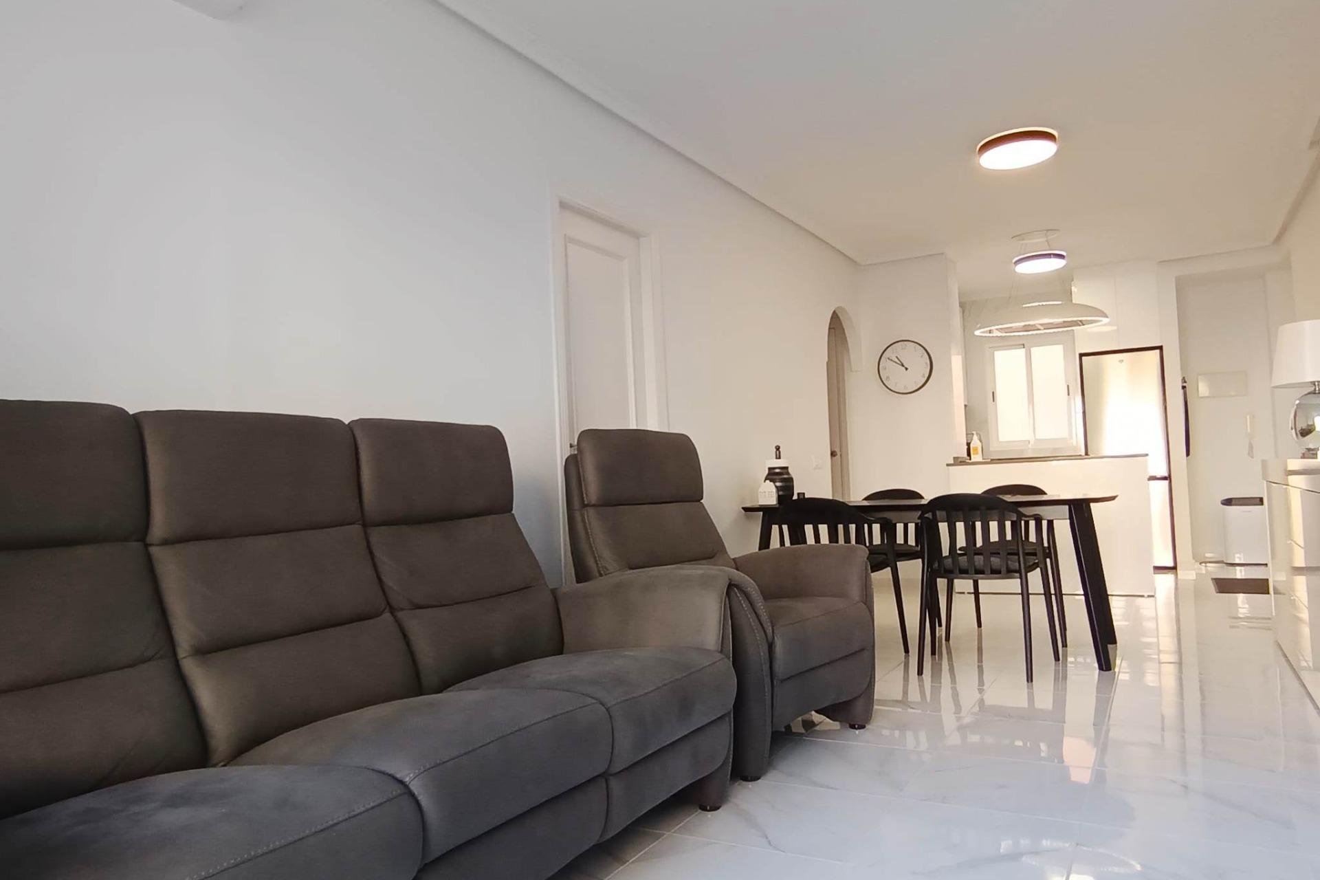 Resale - Apartamento - Torrevieja - La Siesta - El Salado - Torreta