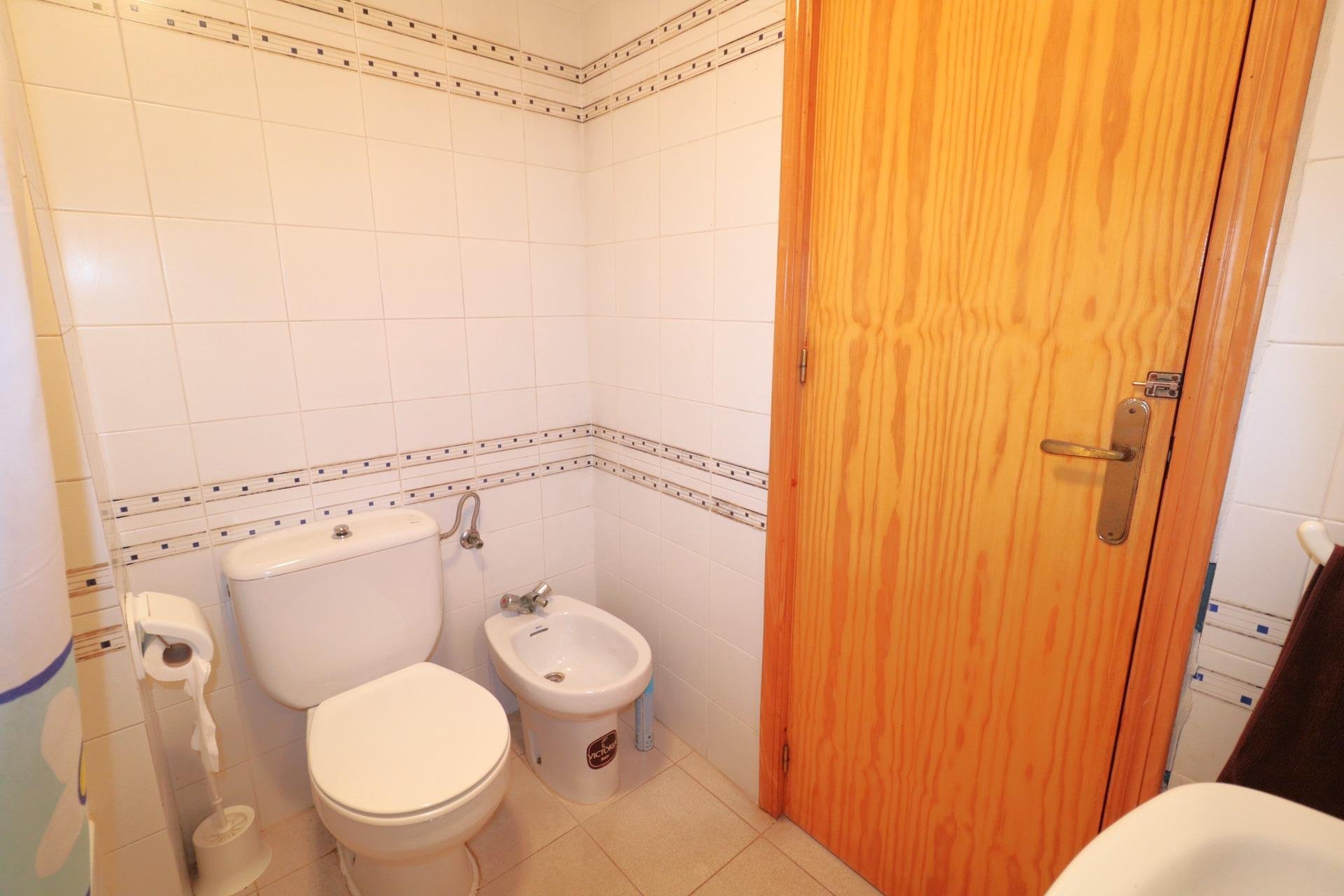 Resale - Apartamento - Torrevieja - La veleta