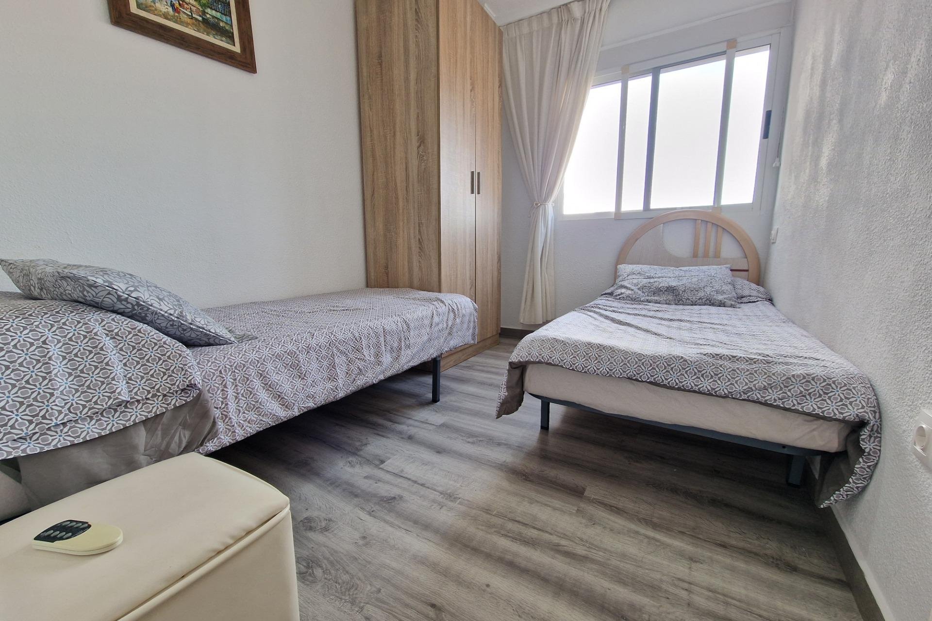 Resale - Apartamento - Torrevieja - Nueva Torrevieja