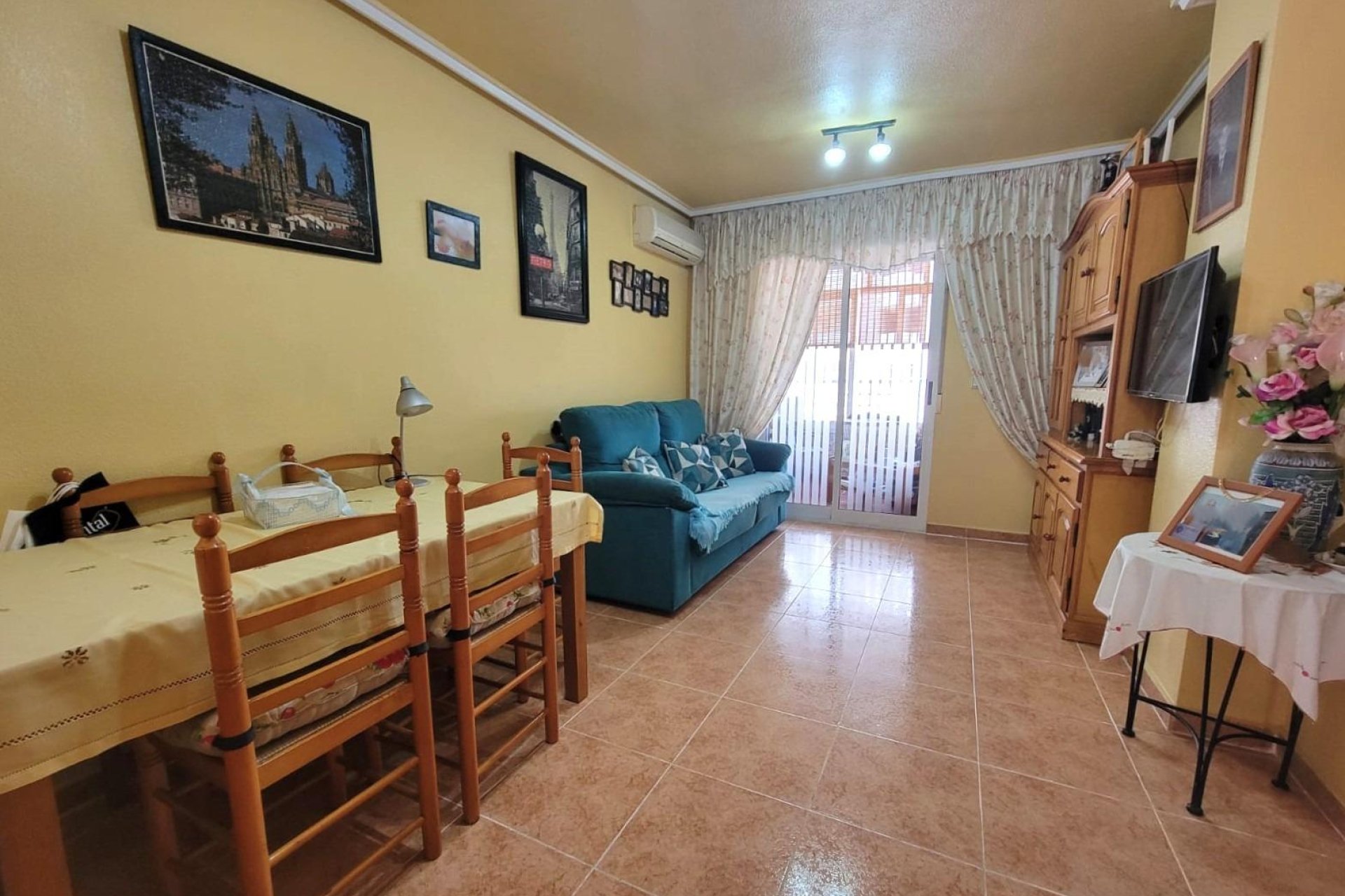 Resale - Apartamento - Torrevieja - Nueva Torrevieja