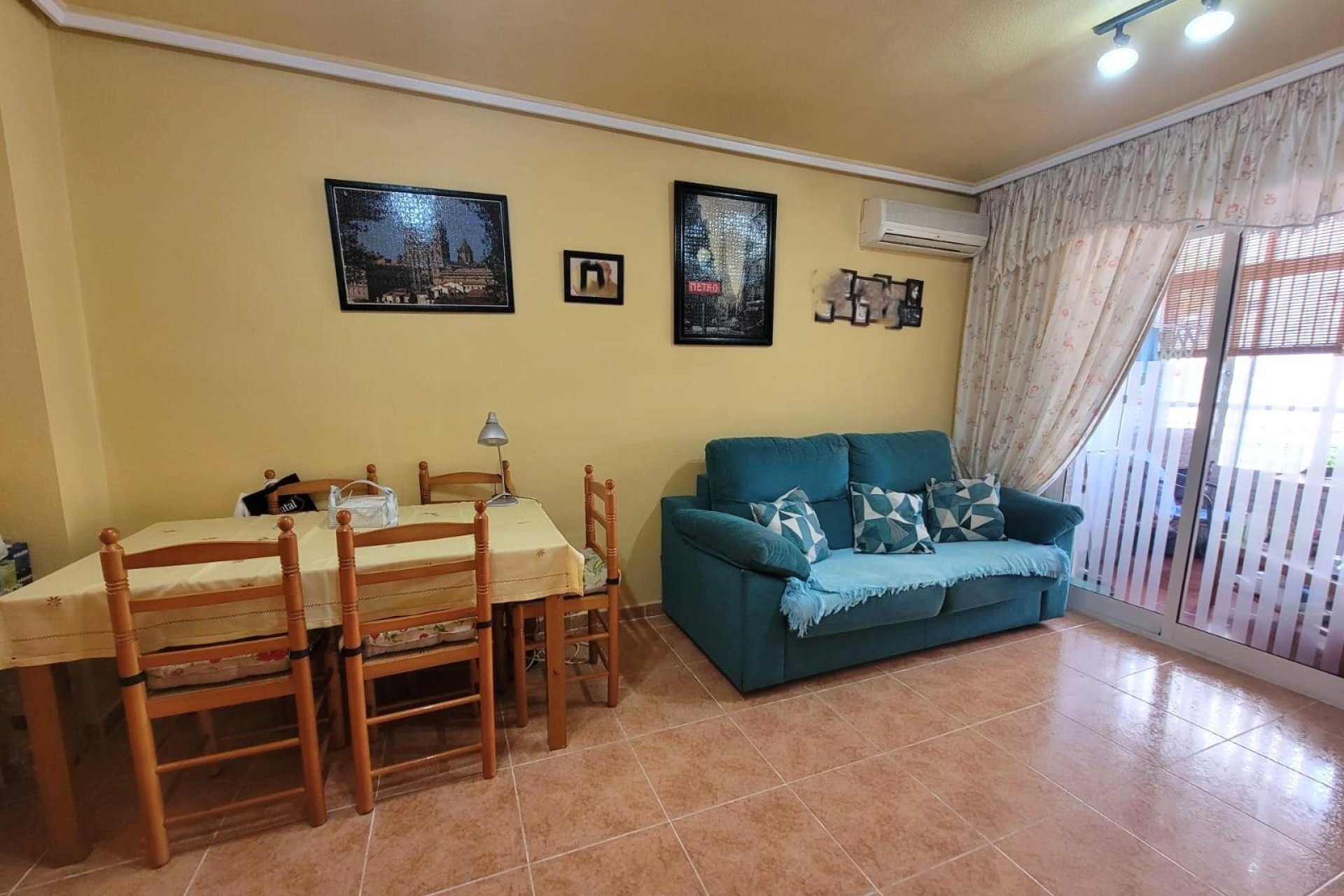 Resale - Apartamento - Torrevieja - Nueva Torrevieja