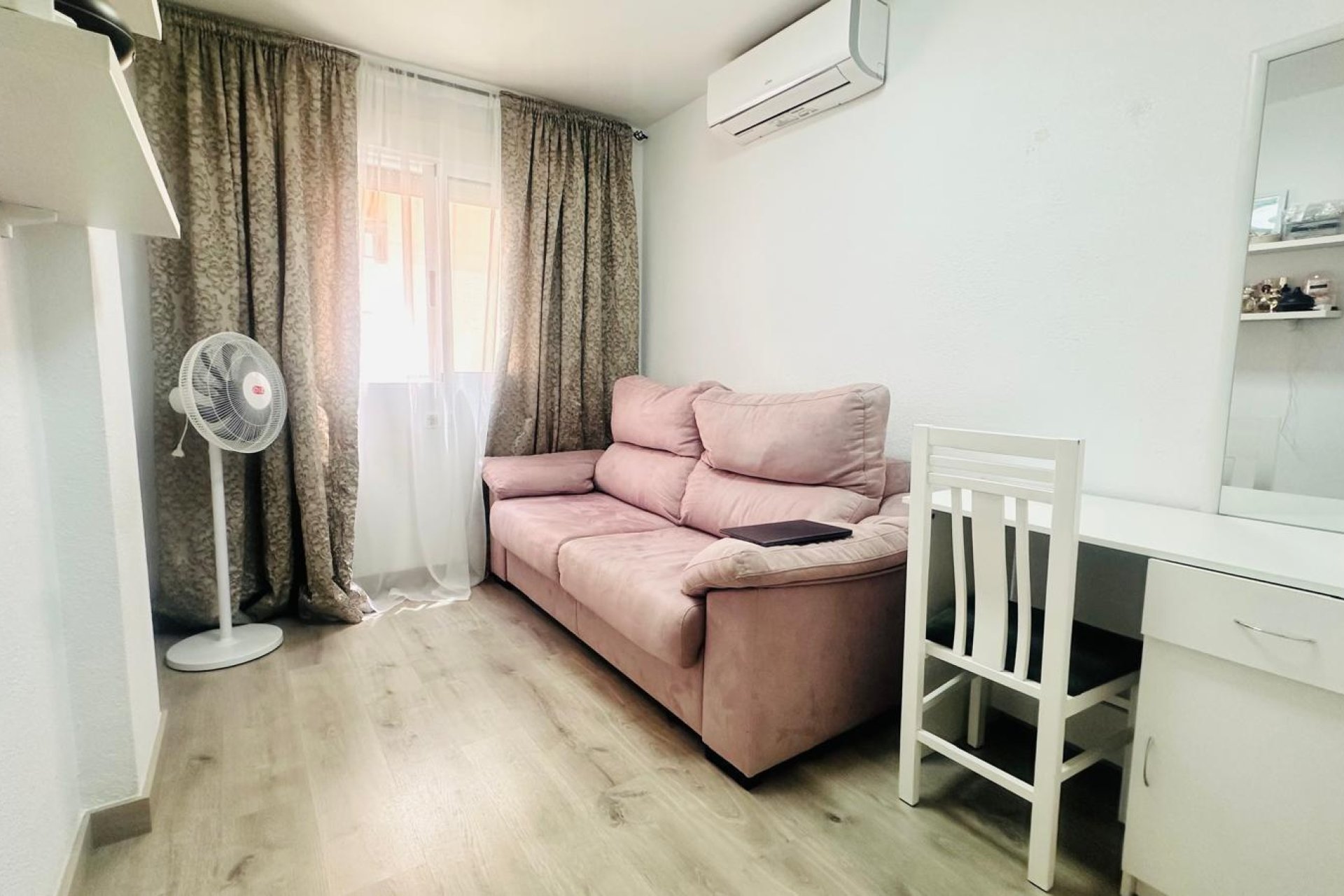 Resale - Apartamento - Torrevieja - Nueva Torrevieja