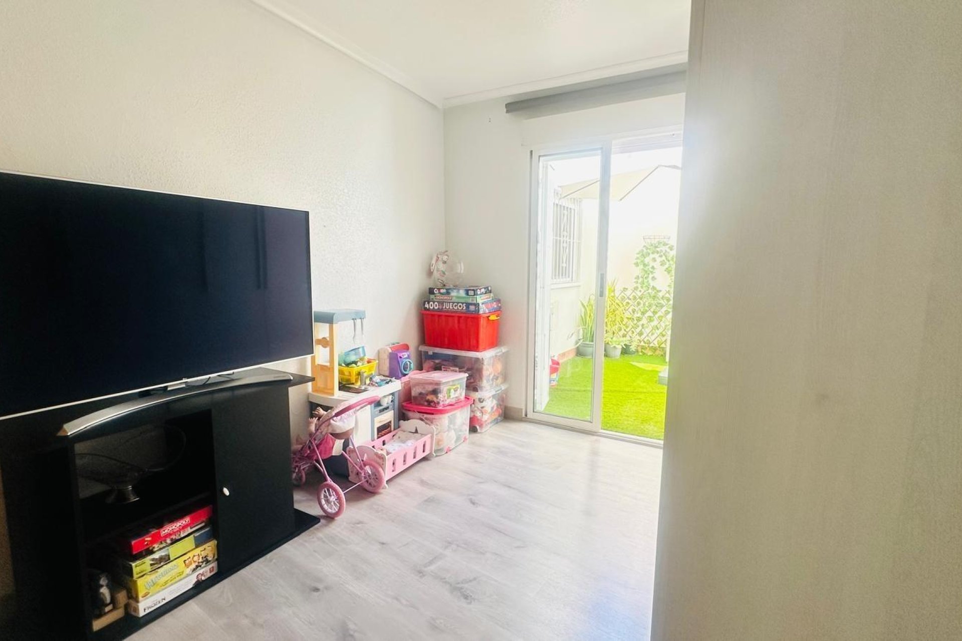 Resale - Apartamento - Torrevieja - Nueva Torrevieja