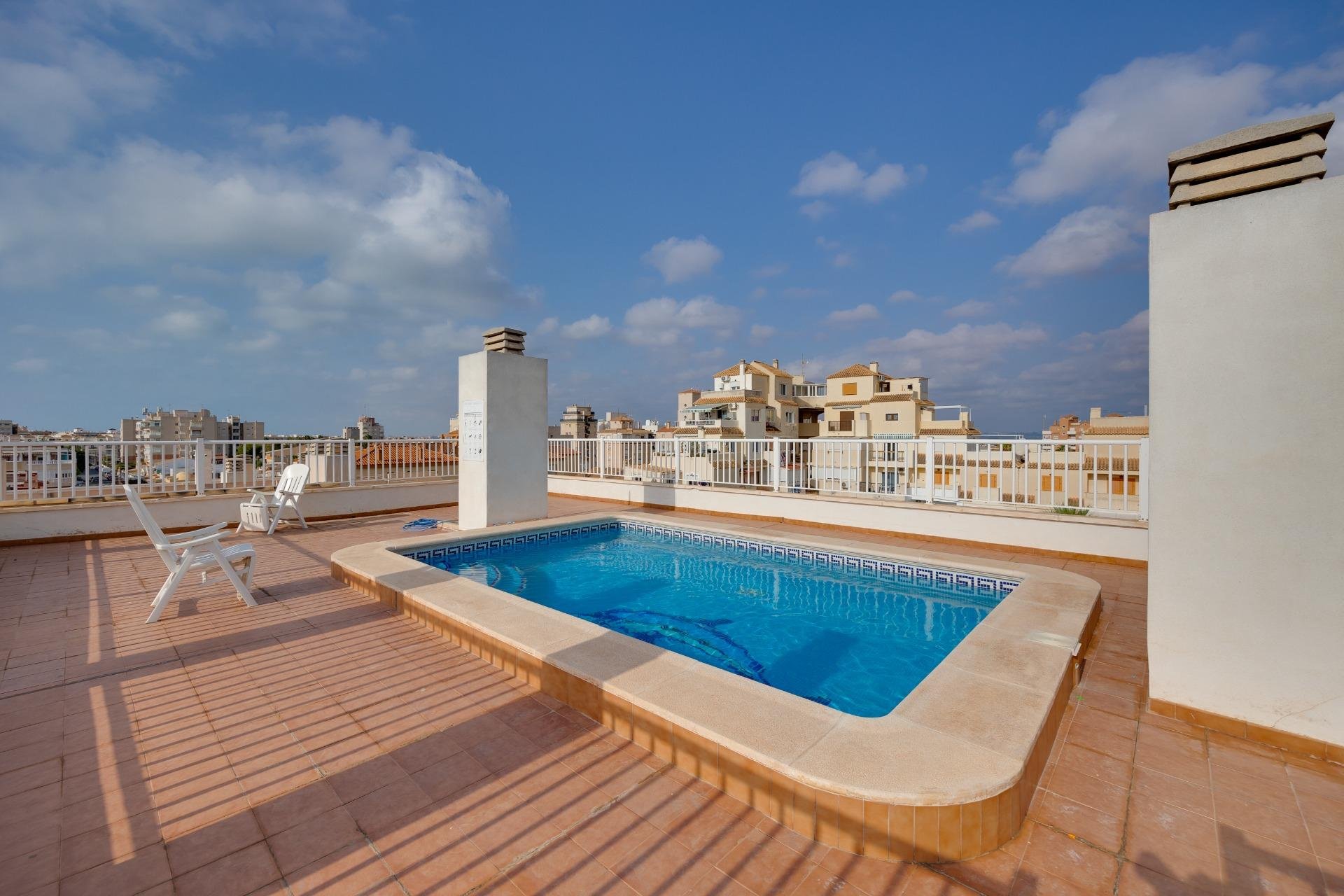 Resale - Apartamento - Torrevieja - Nueva Torrevieja