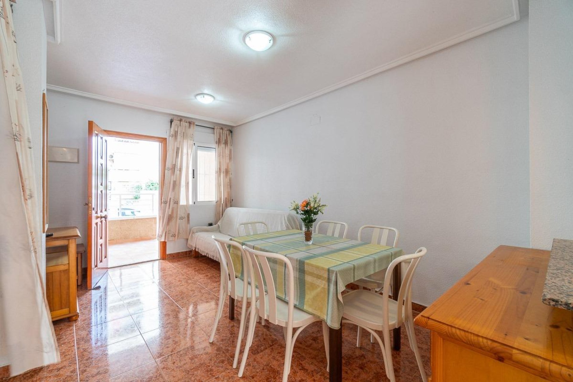 Resale - Apartamento - Torrevieja - Nueva Torrevieja