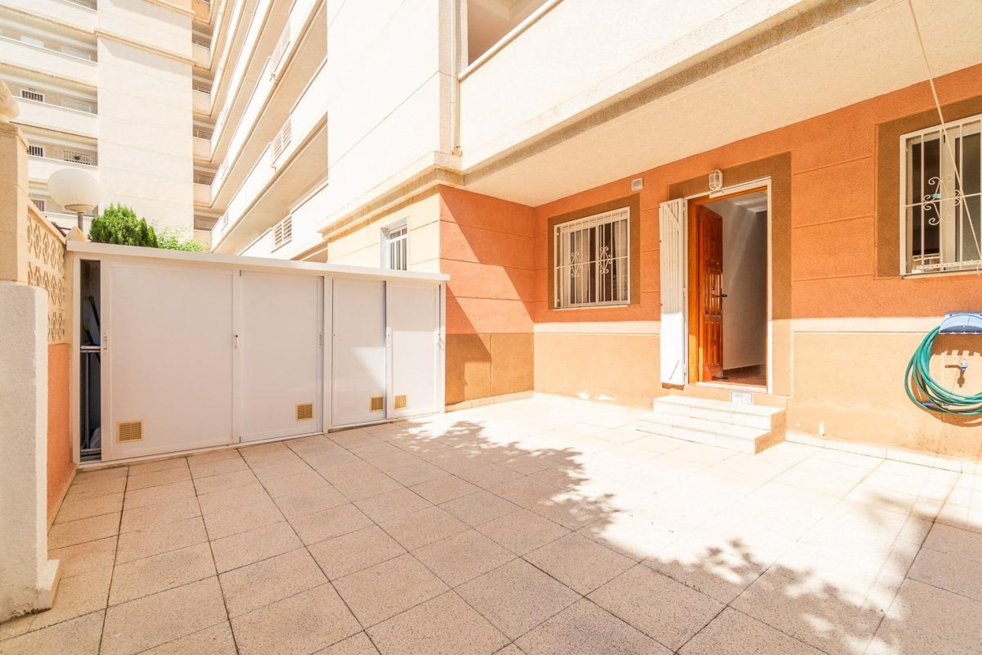 Resale - Apartamento - Torrevieja - Nueva Torrevieja