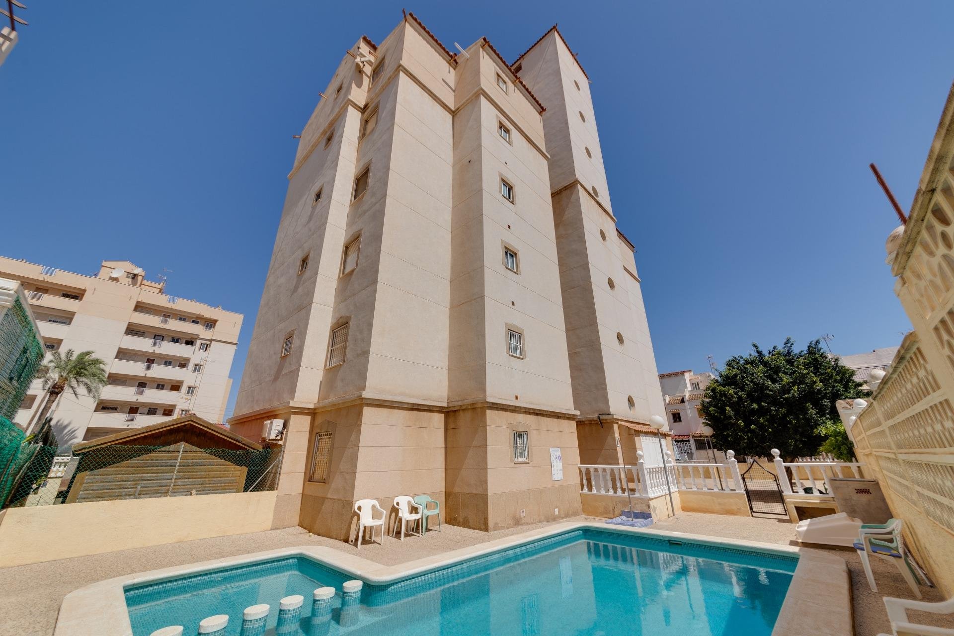 Resale - Apartamento - Torrevieja - Nueva Torrevieja