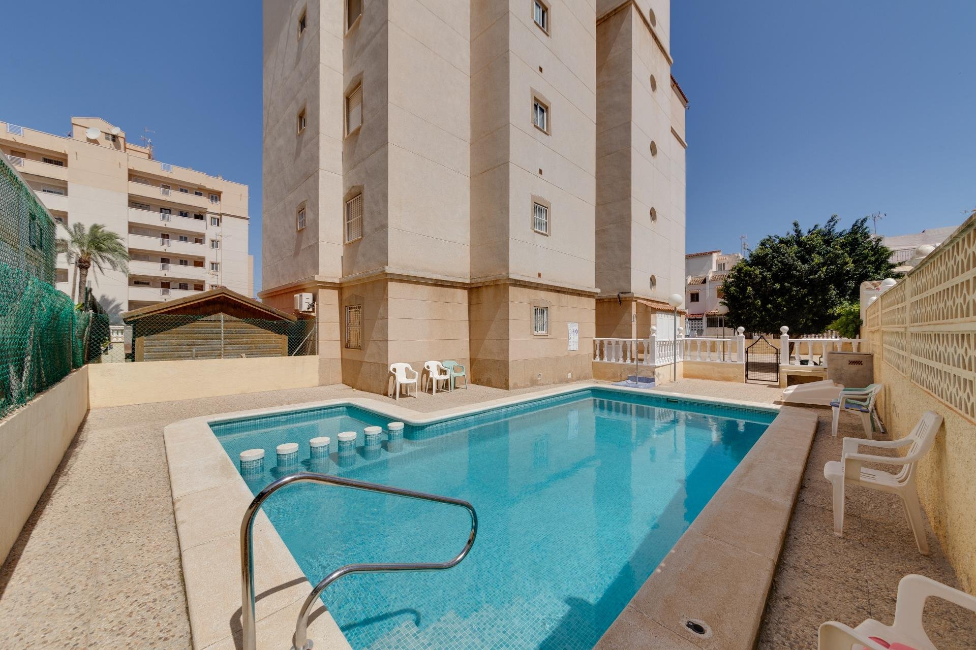 Resale - Apartamento - Torrevieja - Nueva Torrevieja