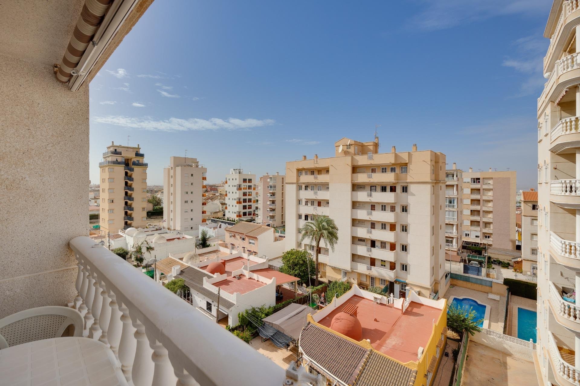 Resale - Apartamento - Torrevieja - Nueva Torrevieja