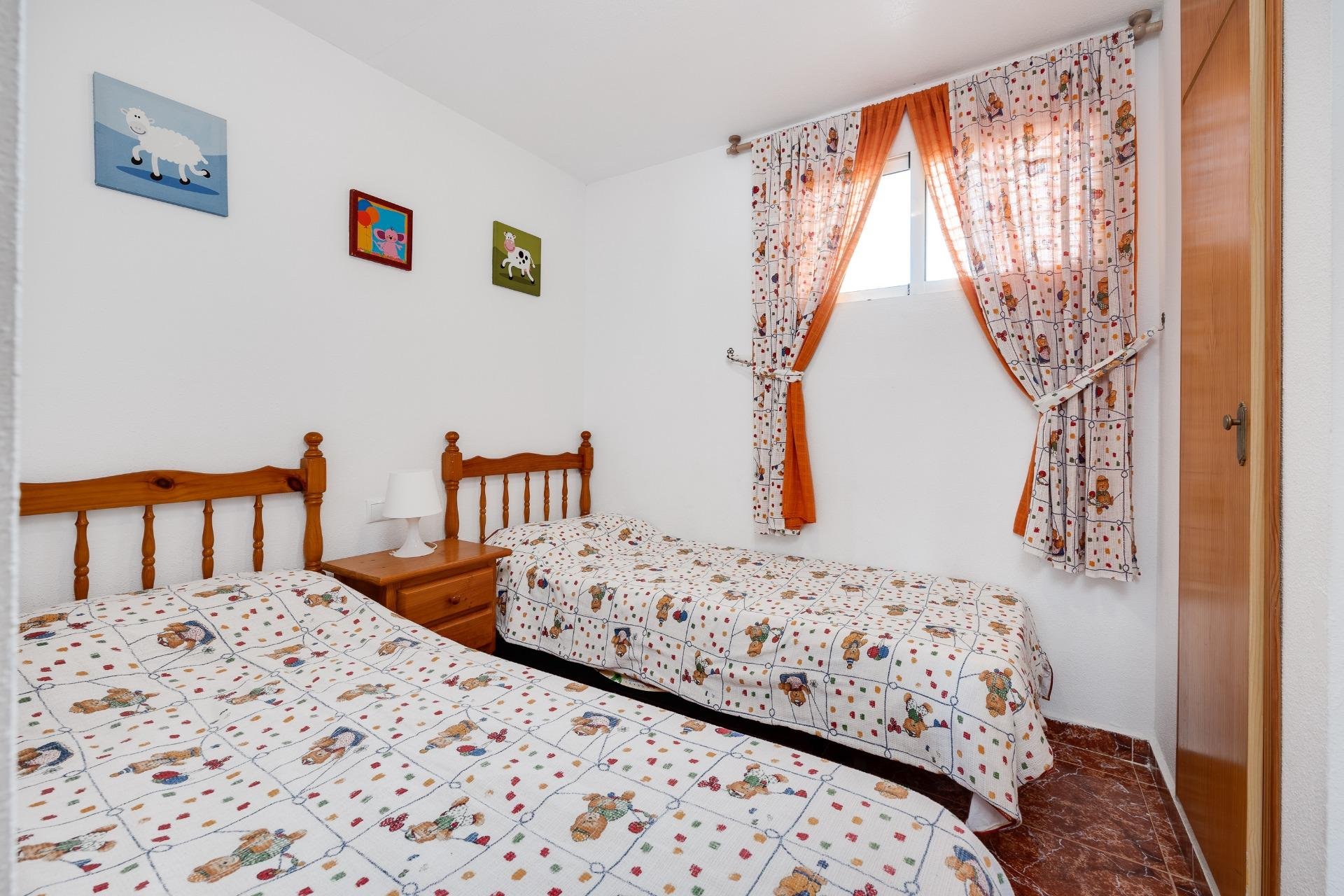 Resale - Apartamento - Torrevieja - Nueva Torrevieja