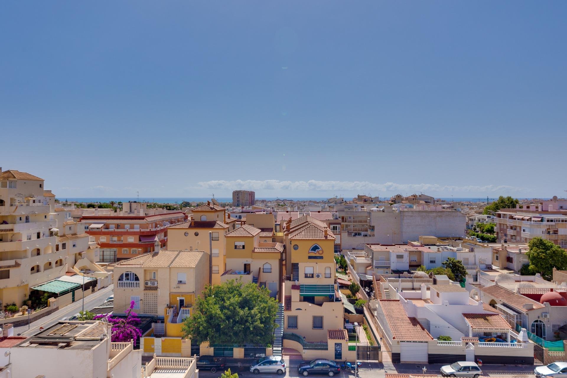 Resale - Apartamento - Torrevieja - Nueva Torrevieja