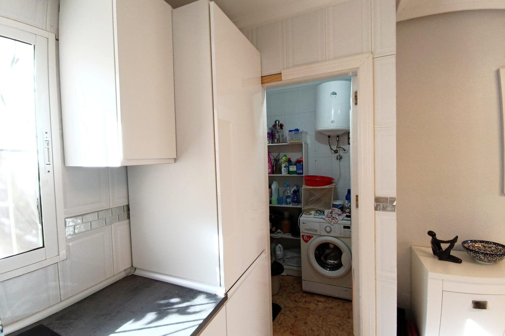 Resale - Apartamento - Torrevieja - Nueva Torrevieja