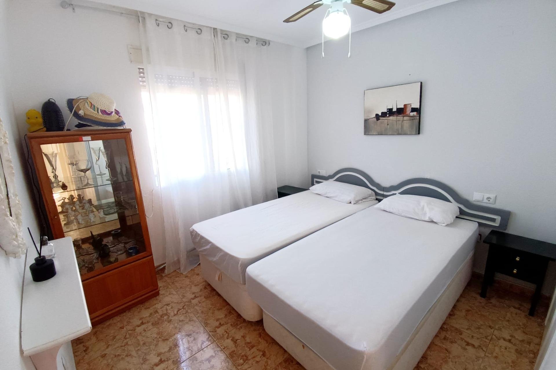 Resale - Apartamento - Torrevieja - Nueva Torrevieja