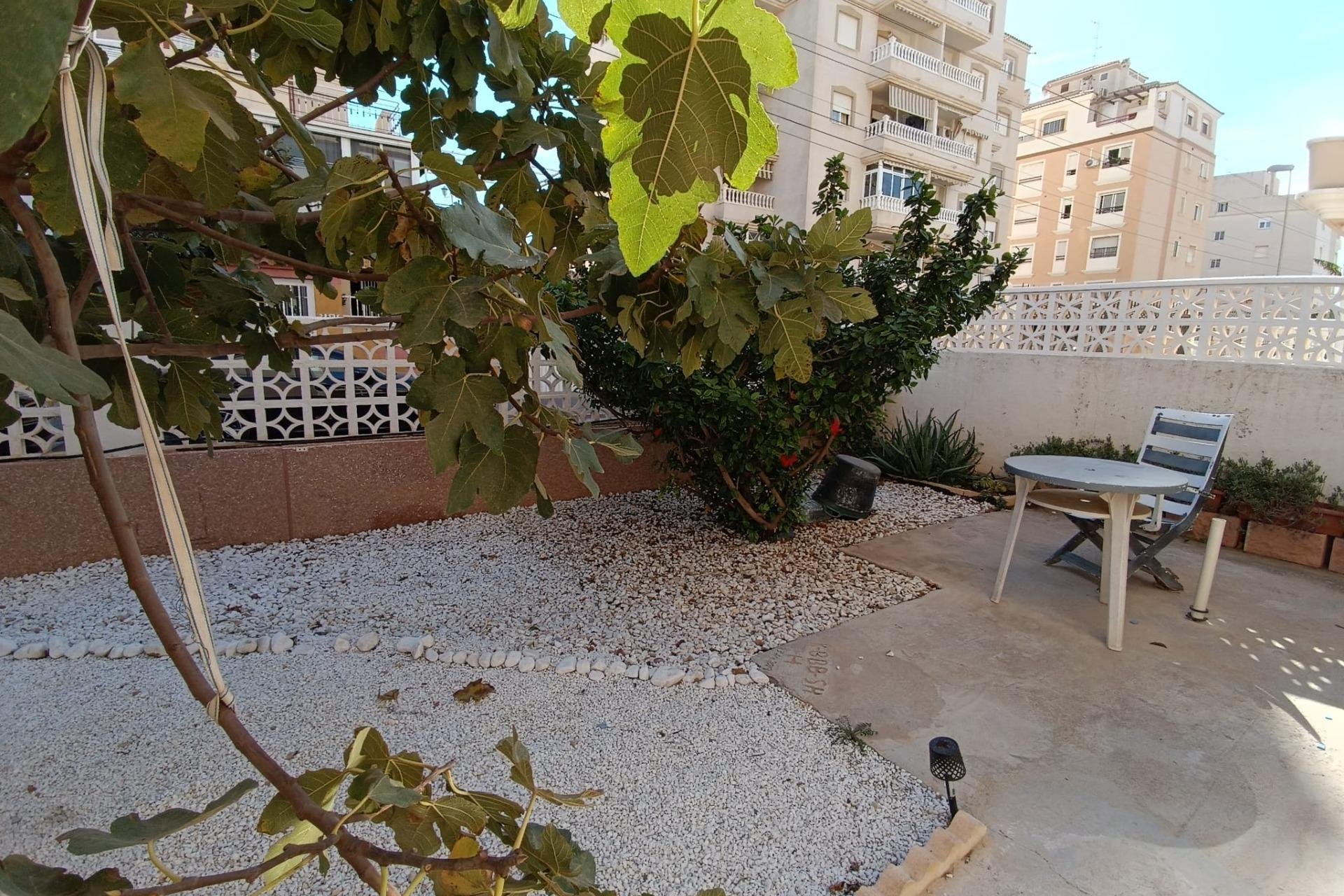 Resale - Apartamento - Torrevieja - Nueva Torrevieja