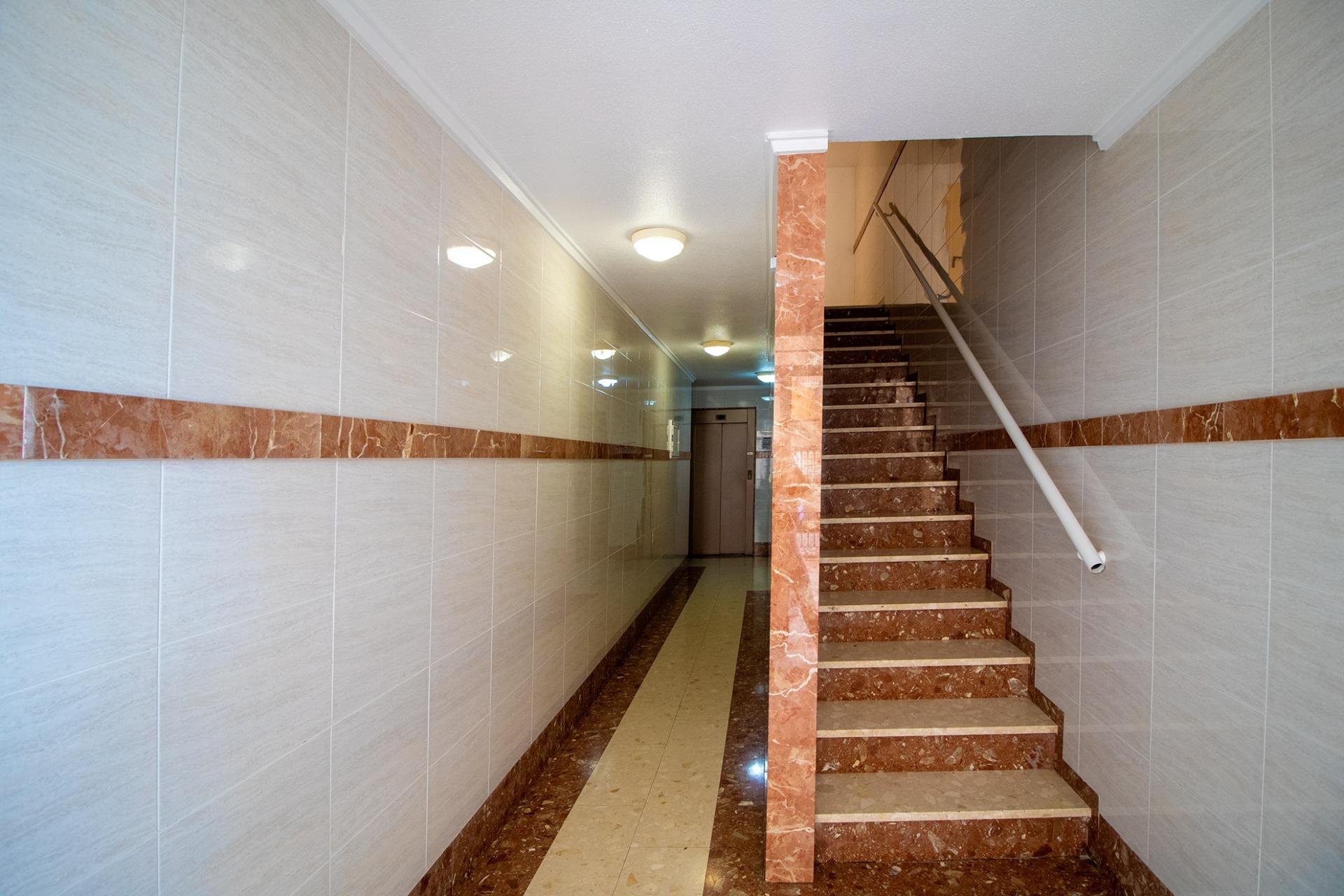 Resale - Apartamento - Torrevieja - Nueva Torrevieja