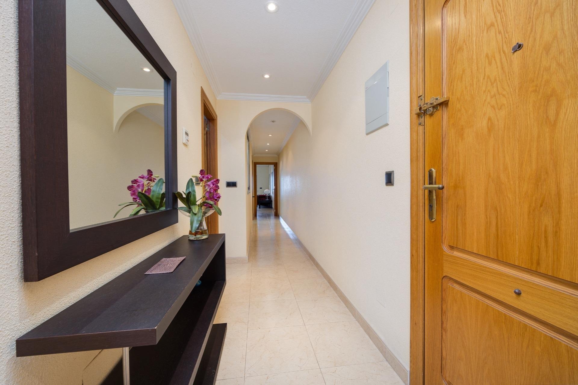 Resale - Apartamento - Torrevieja - Paseo maritimo