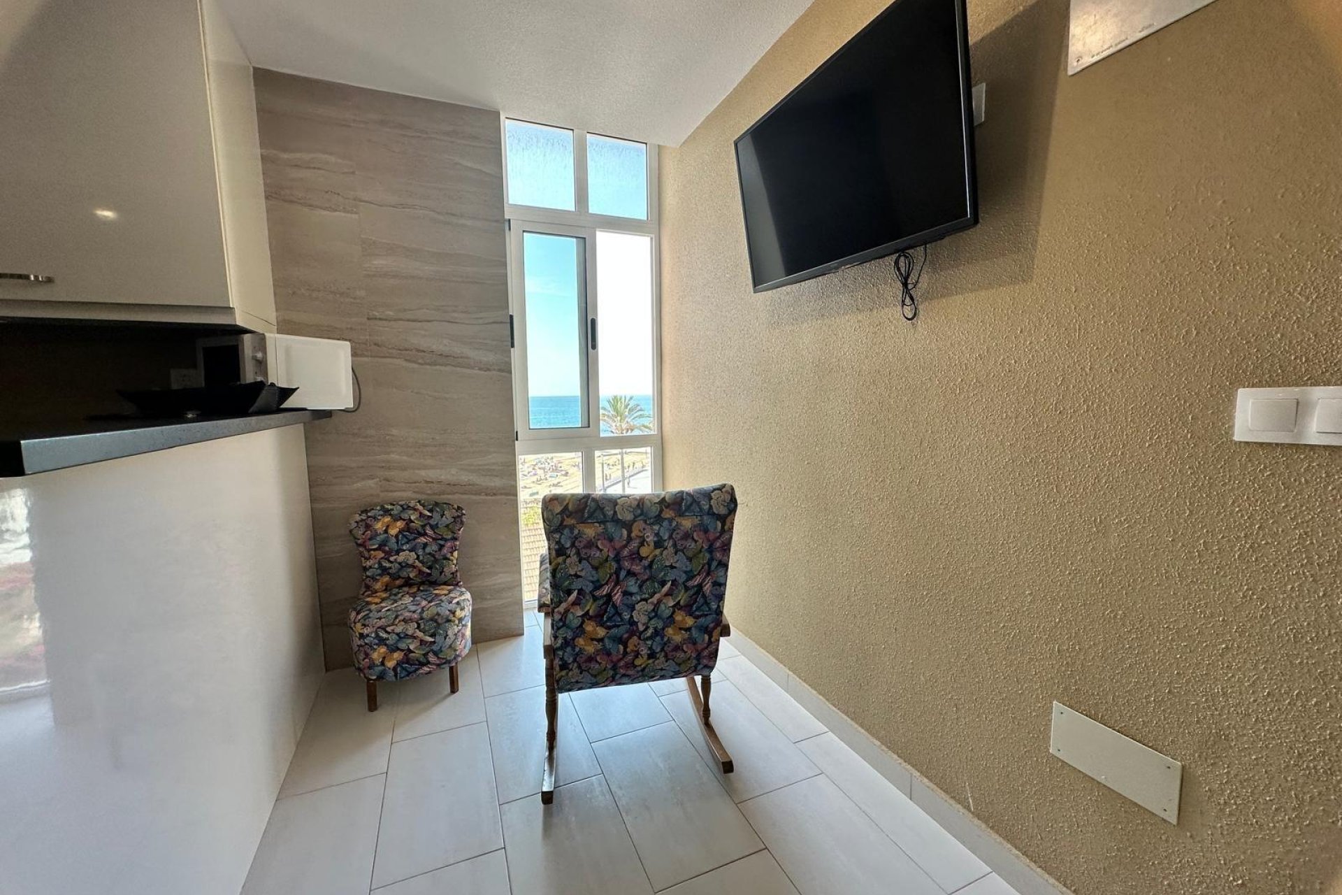 Resale - Apartamento - Torrevieja - Paseo maritimo