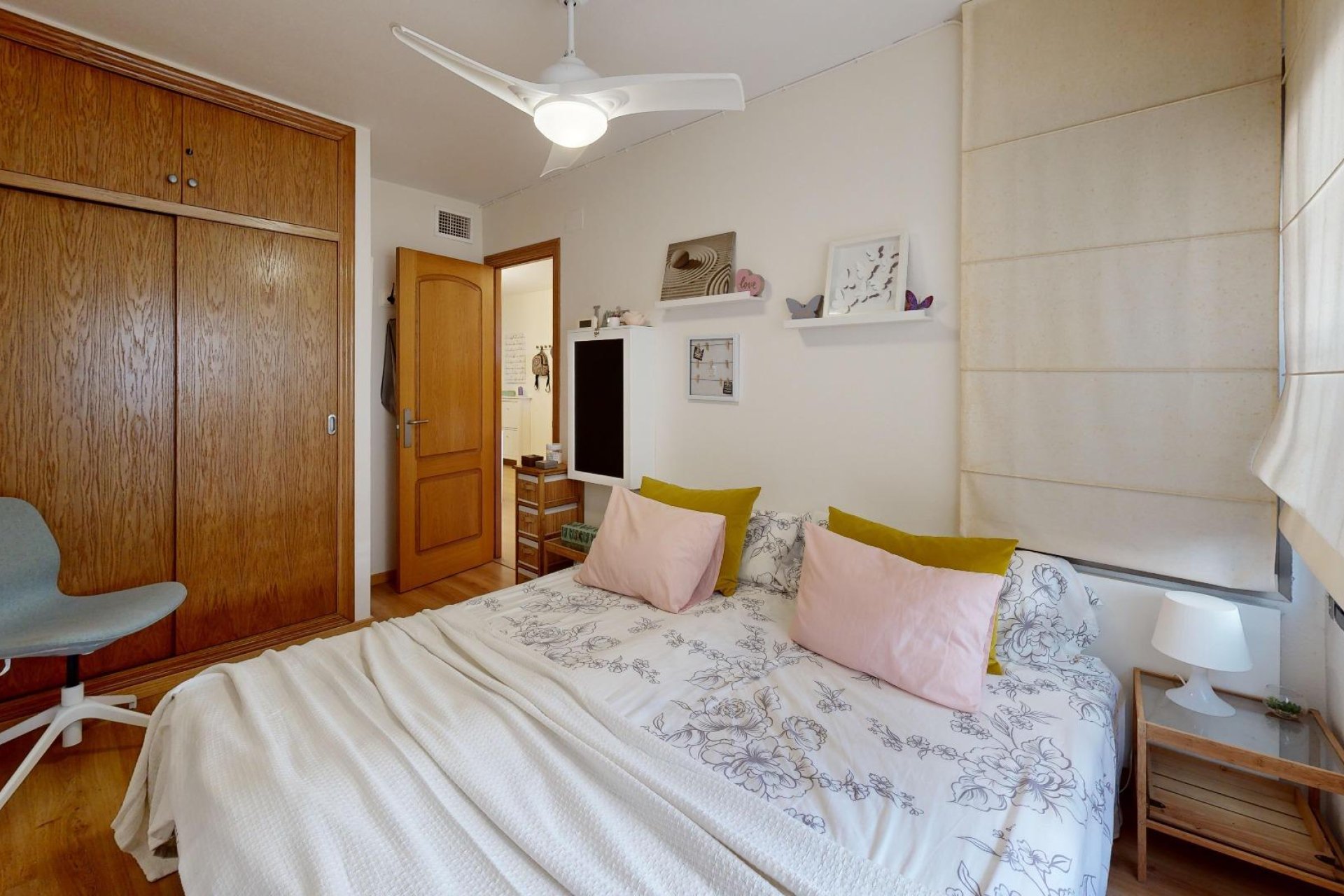 Resale - Apartamento - Torrevieja - Playa de los Locos