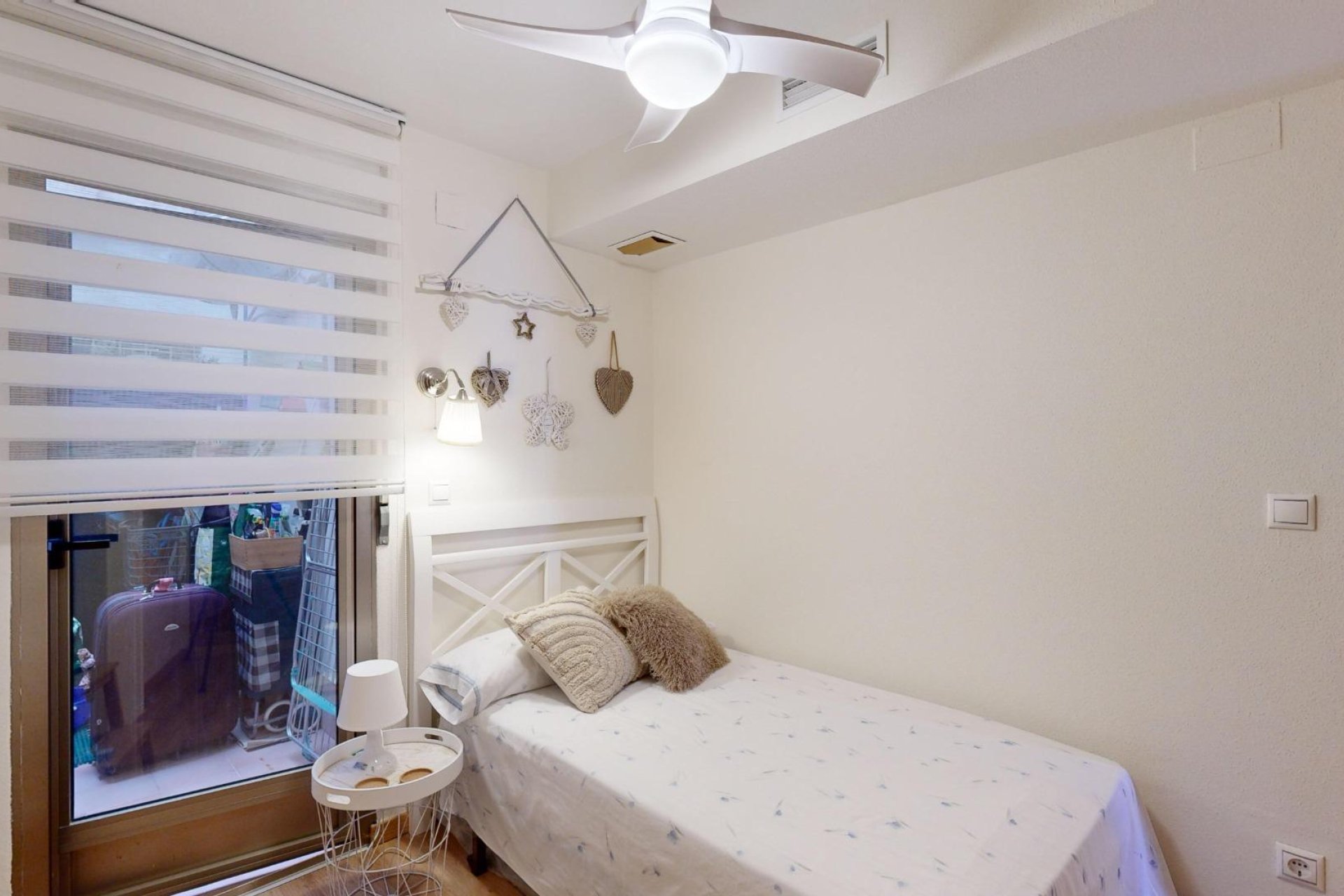 Resale - Apartamento - Torrevieja - Playa de los Locos