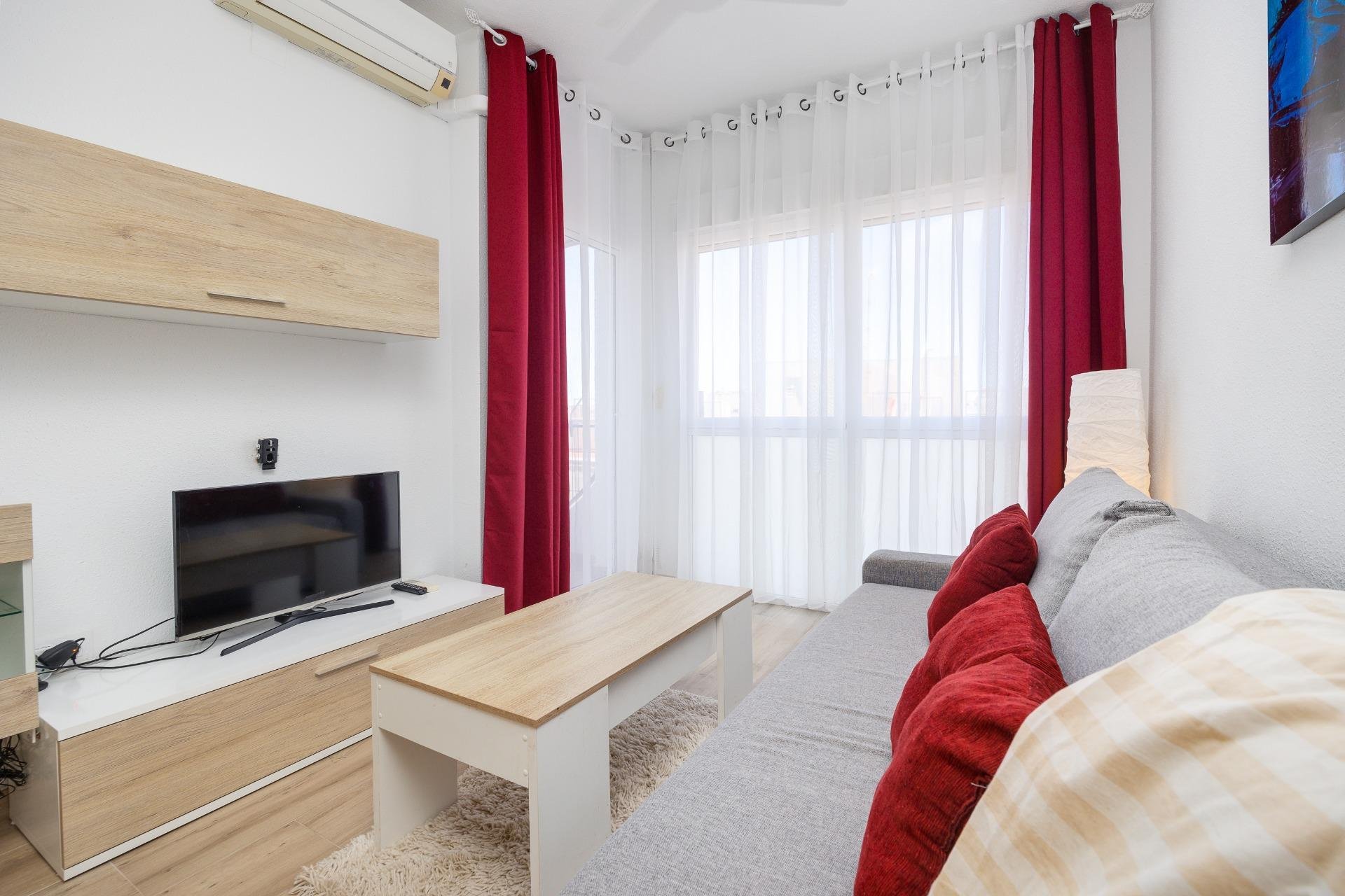 Resale - Apartamento - Torrevieja - Playa de los Locos