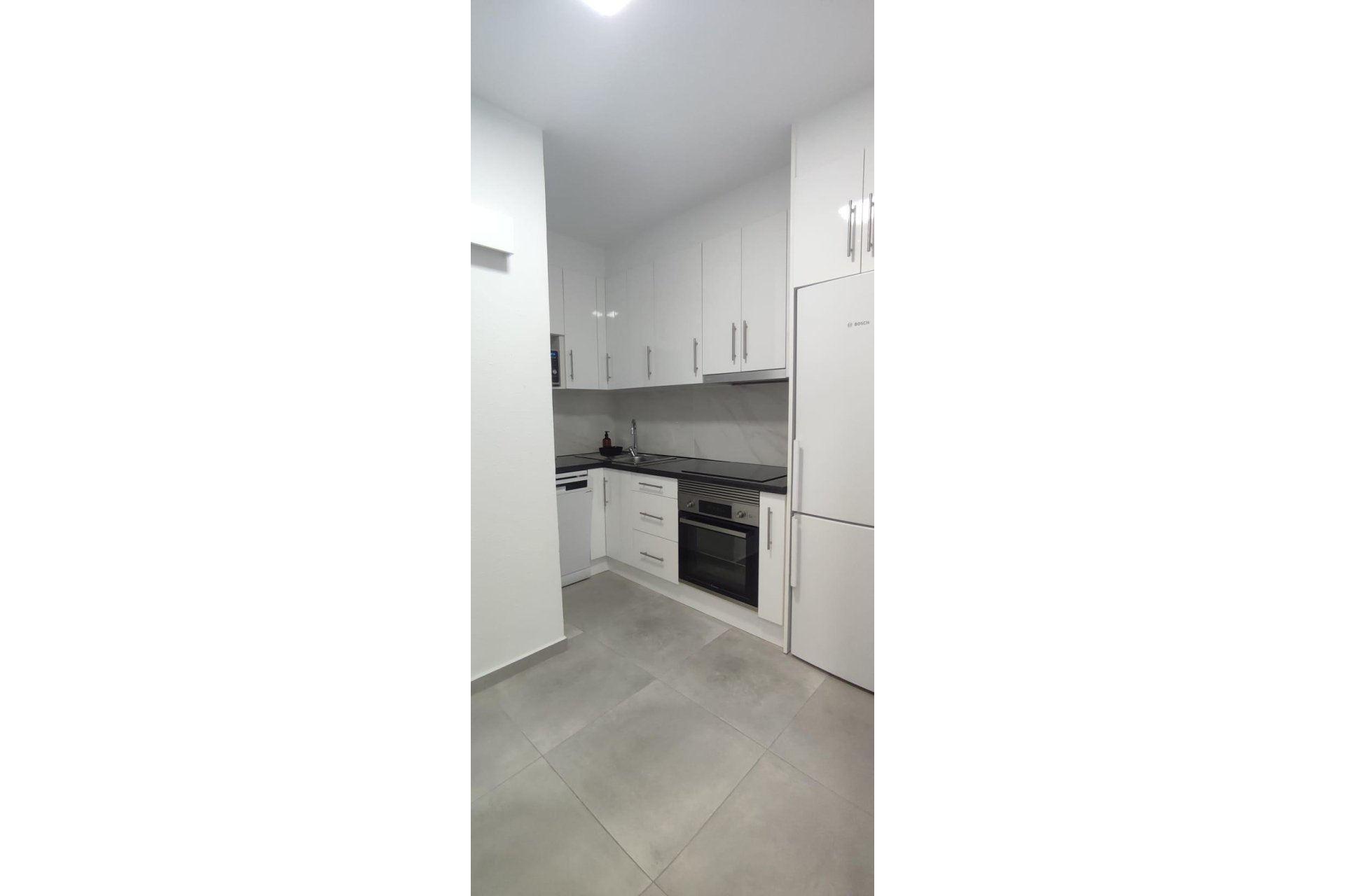 Resale - Apartamento - Torrevieja - Playa de los Locos