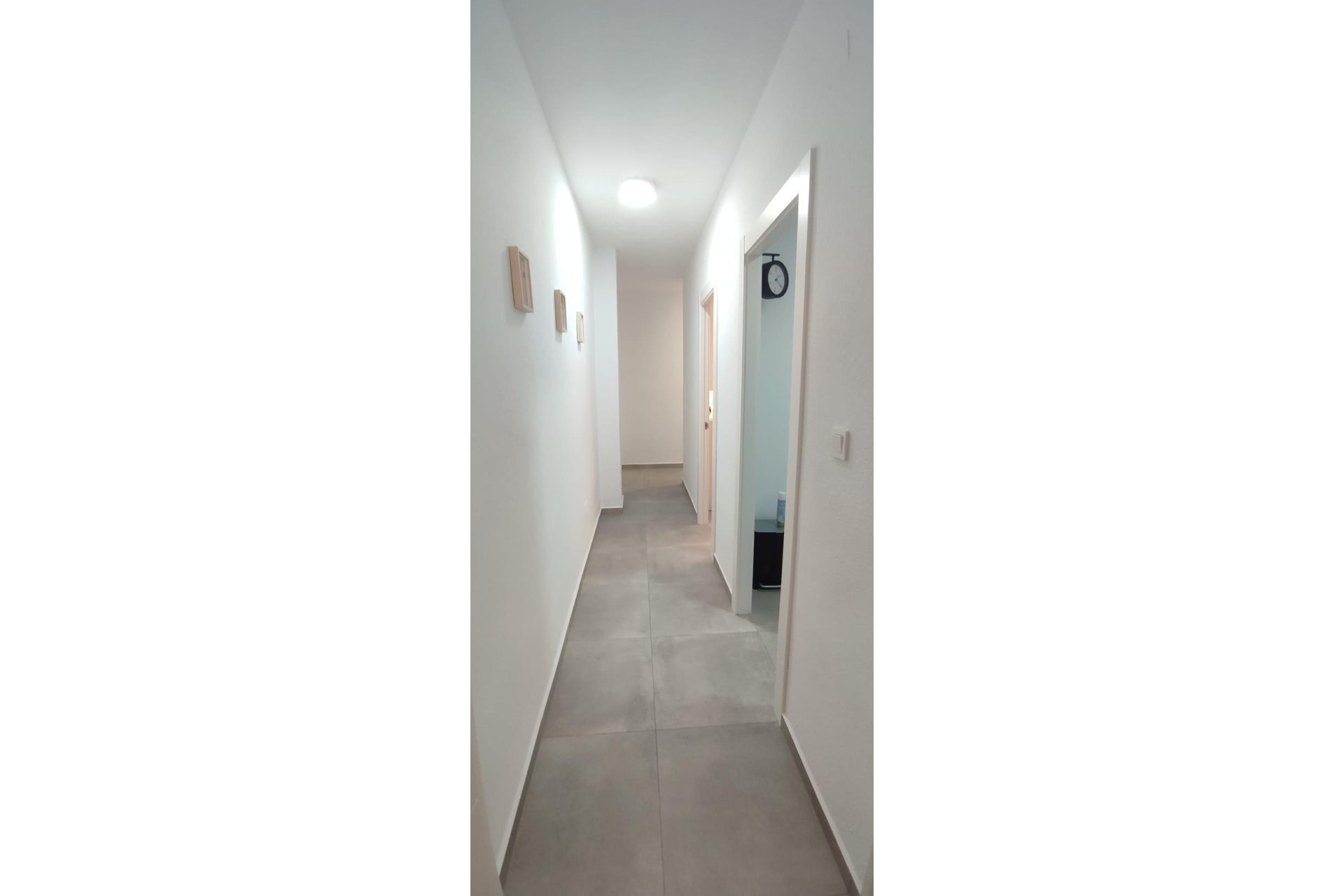 Resale - Apartamento - Torrevieja - Playa de los Locos